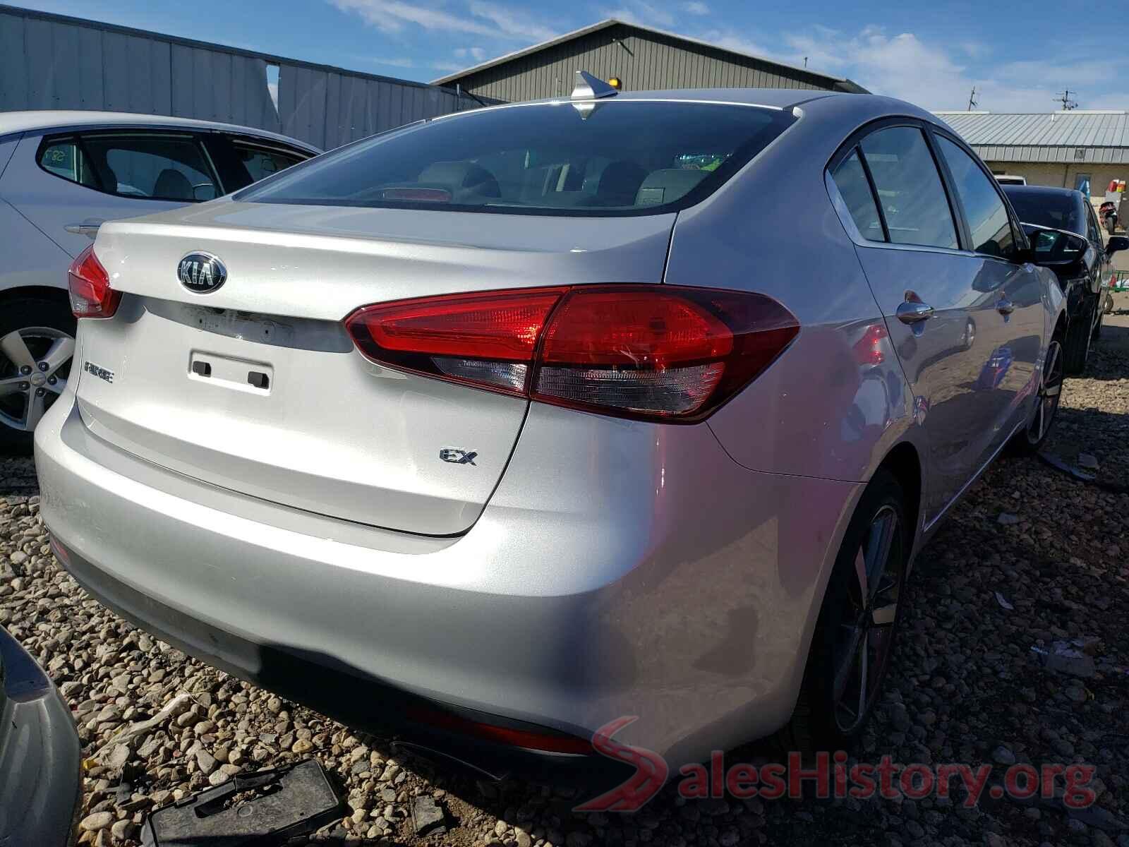 3KPFN4A80JE165899 2018 KIA FORTE