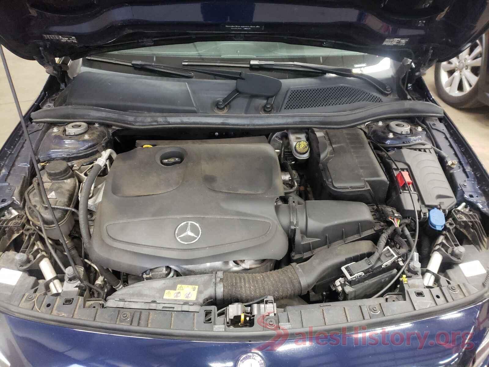 WDCTG4EB0HJ287978 2017 MERCEDES-BENZ GLA-CLASS