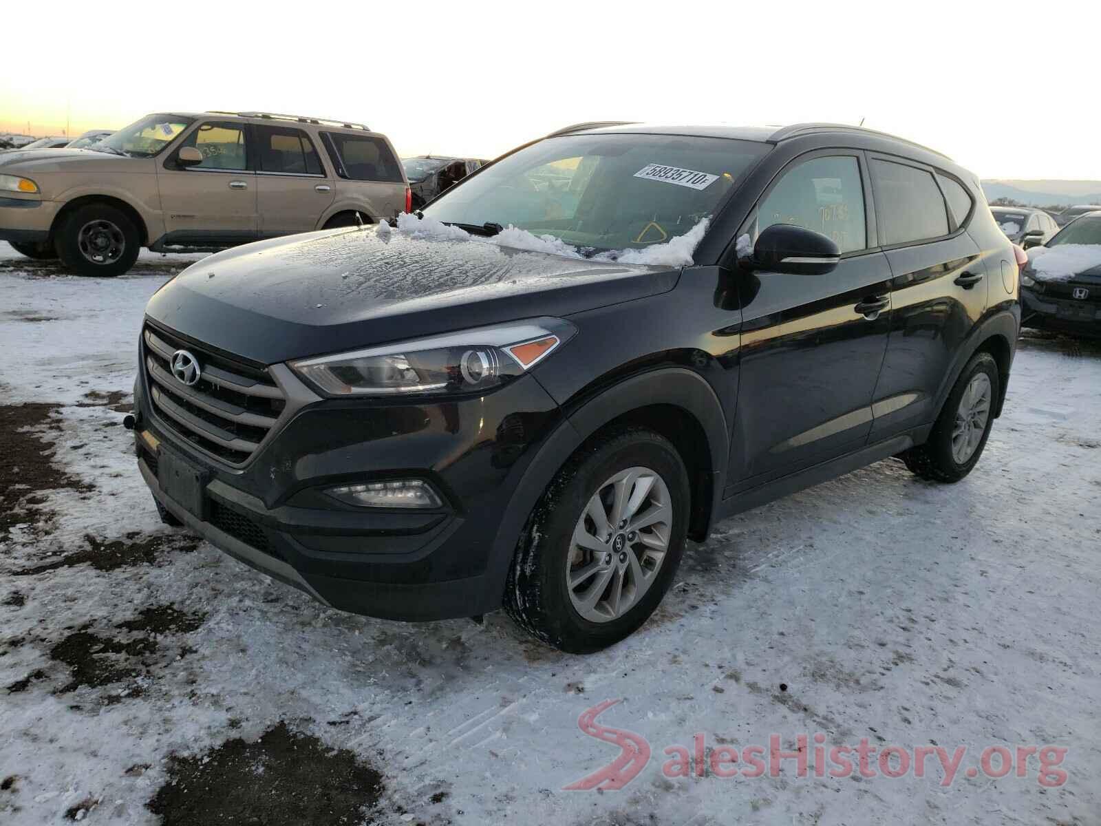 KM8J3CA25GU121716 2016 HYUNDAI TUCSON