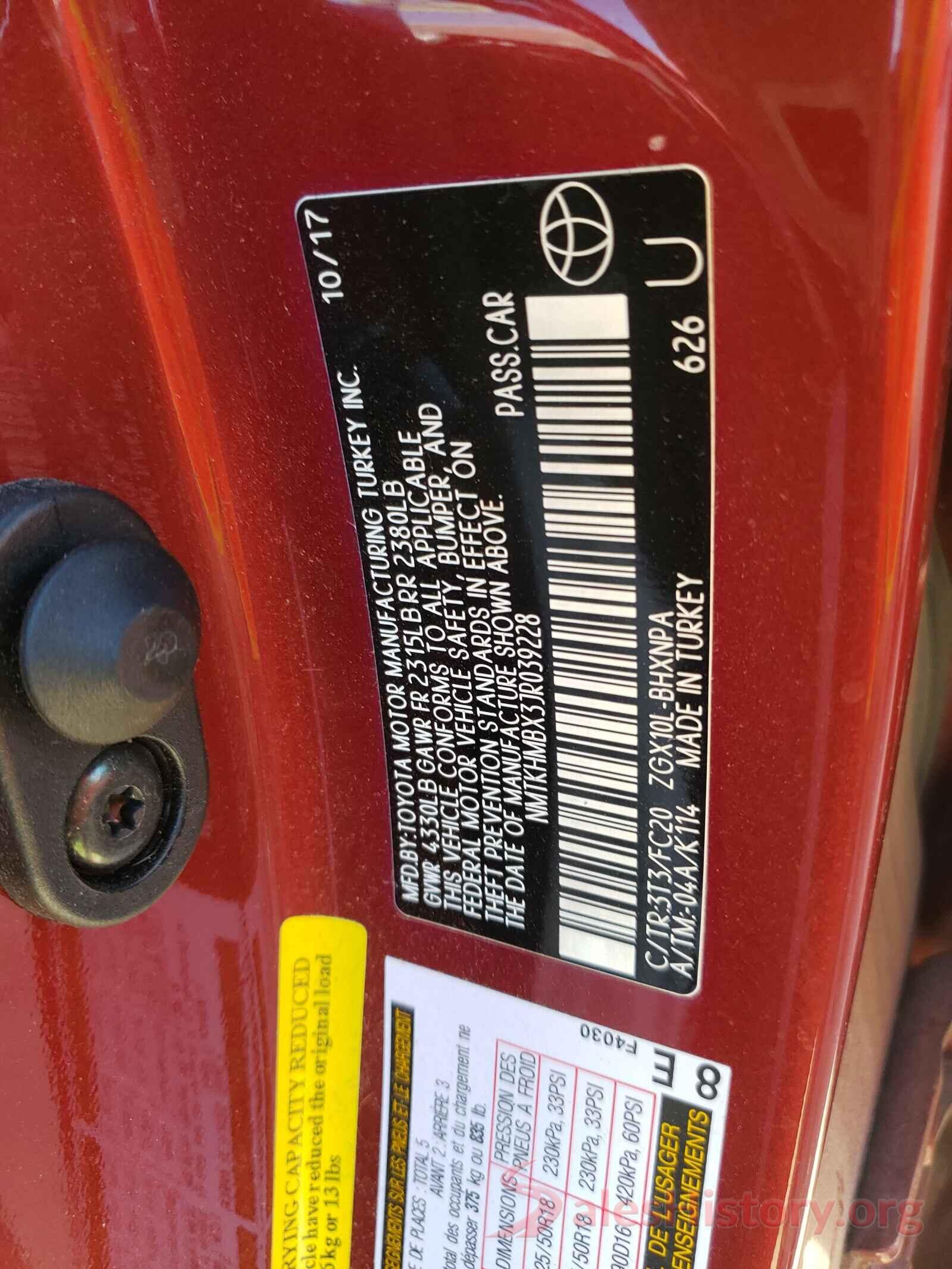 NMTKHMBX3JR039228 2018 TOYOTA C-HR