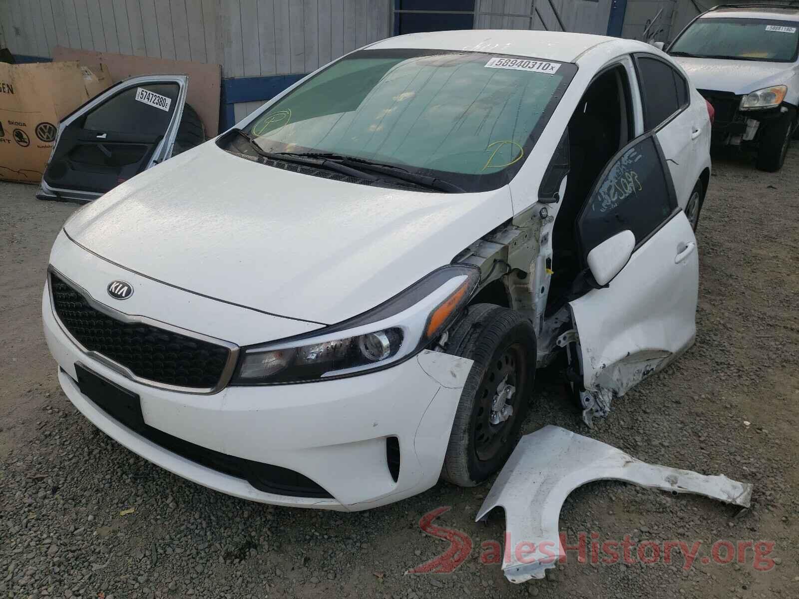 3KPFK4A70JE213210 2018 KIA FORTE