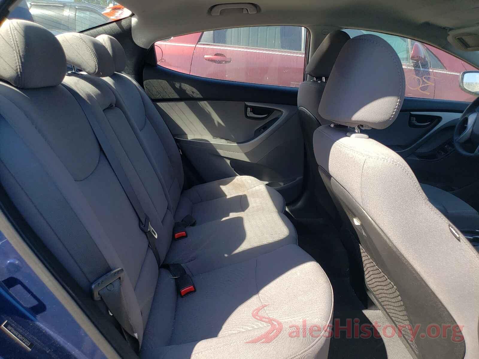 5NPDH4AE9GH737223 2016 HYUNDAI ELANTRA