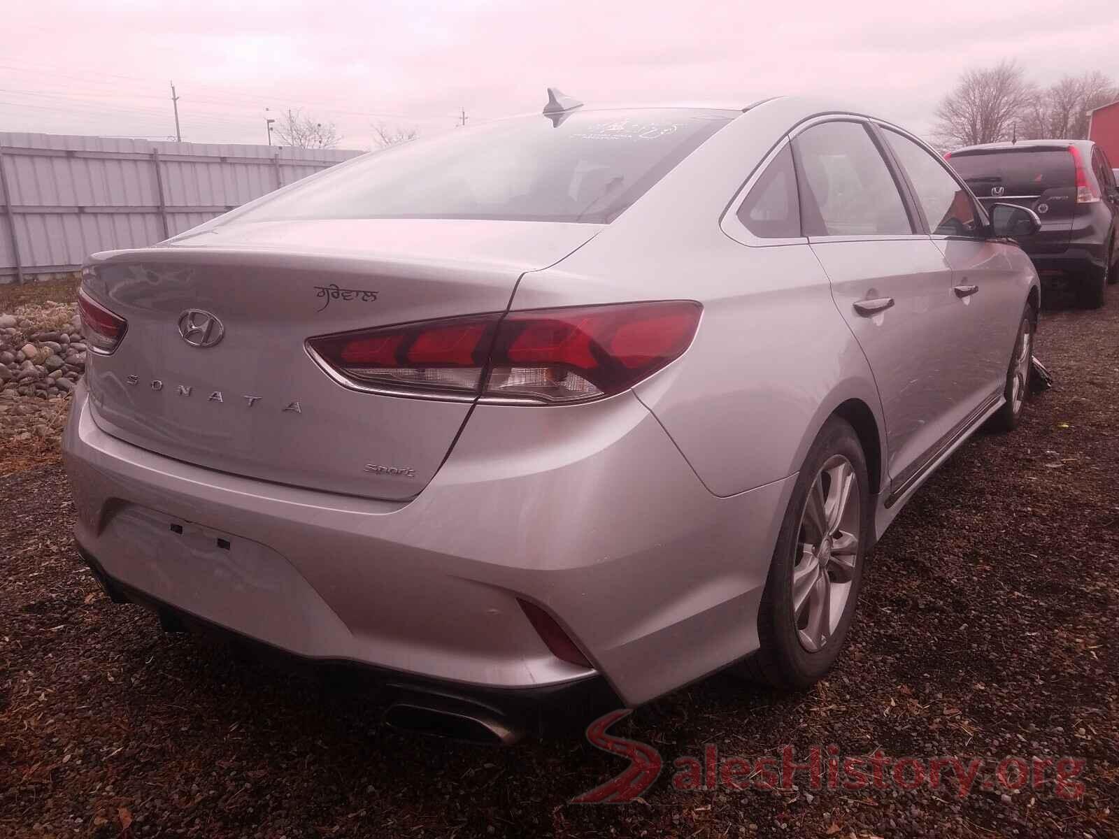 5NPE34AF4JH685695 2018 HYUNDAI SONATA