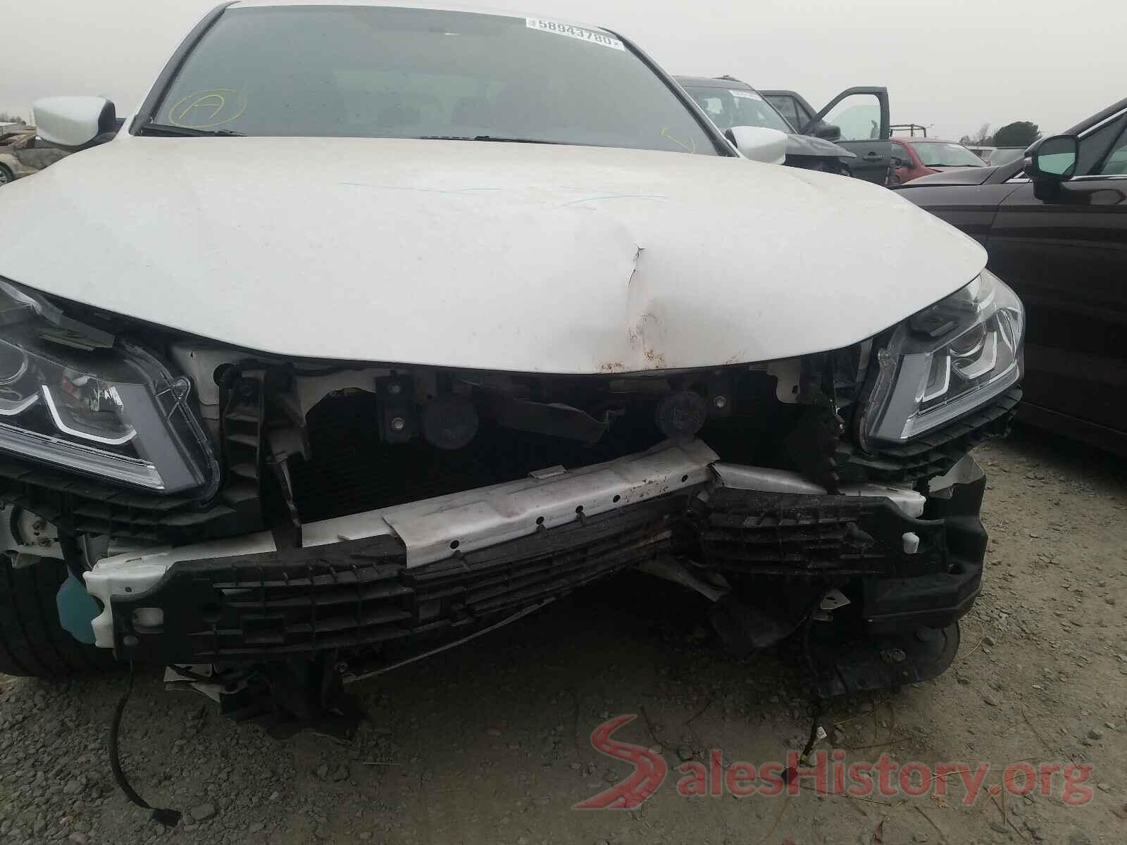 1HGCR2F18HA030384 2017 HONDA ACCORD