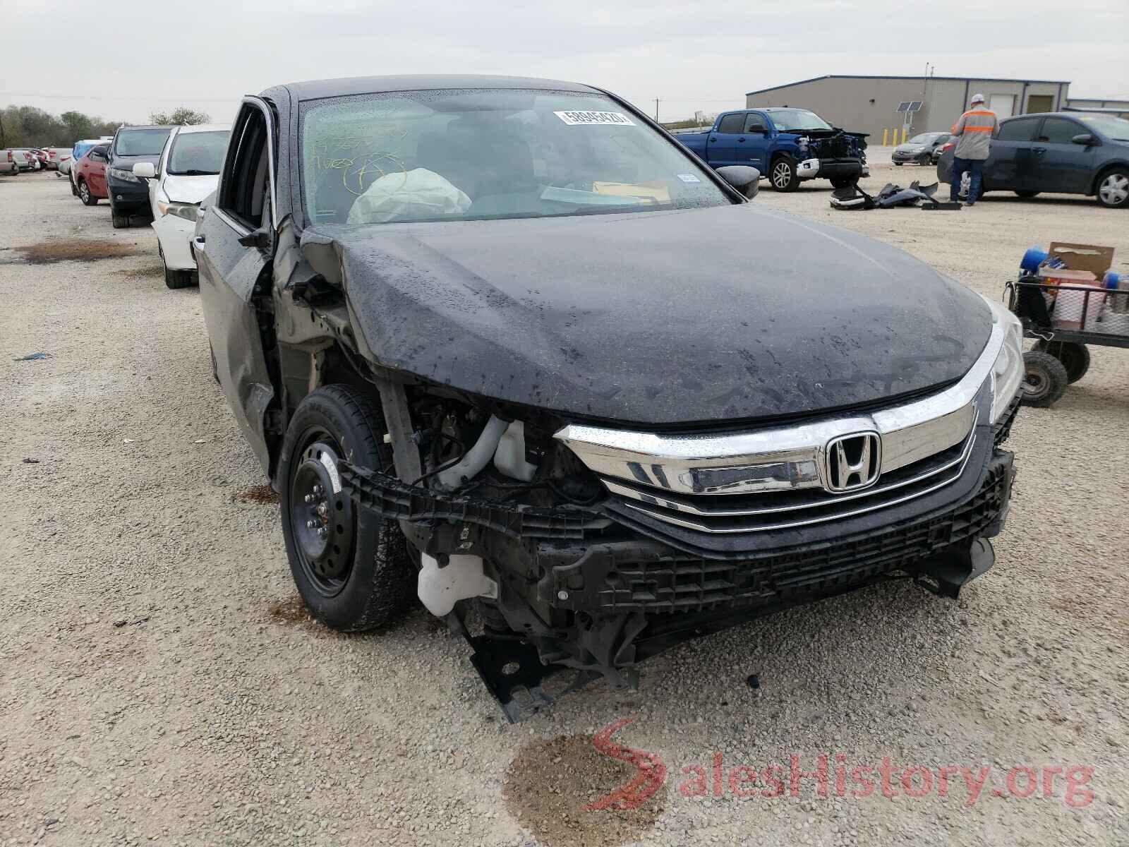 1HGCR2F38HA193697 2017 HONDA ACCORD