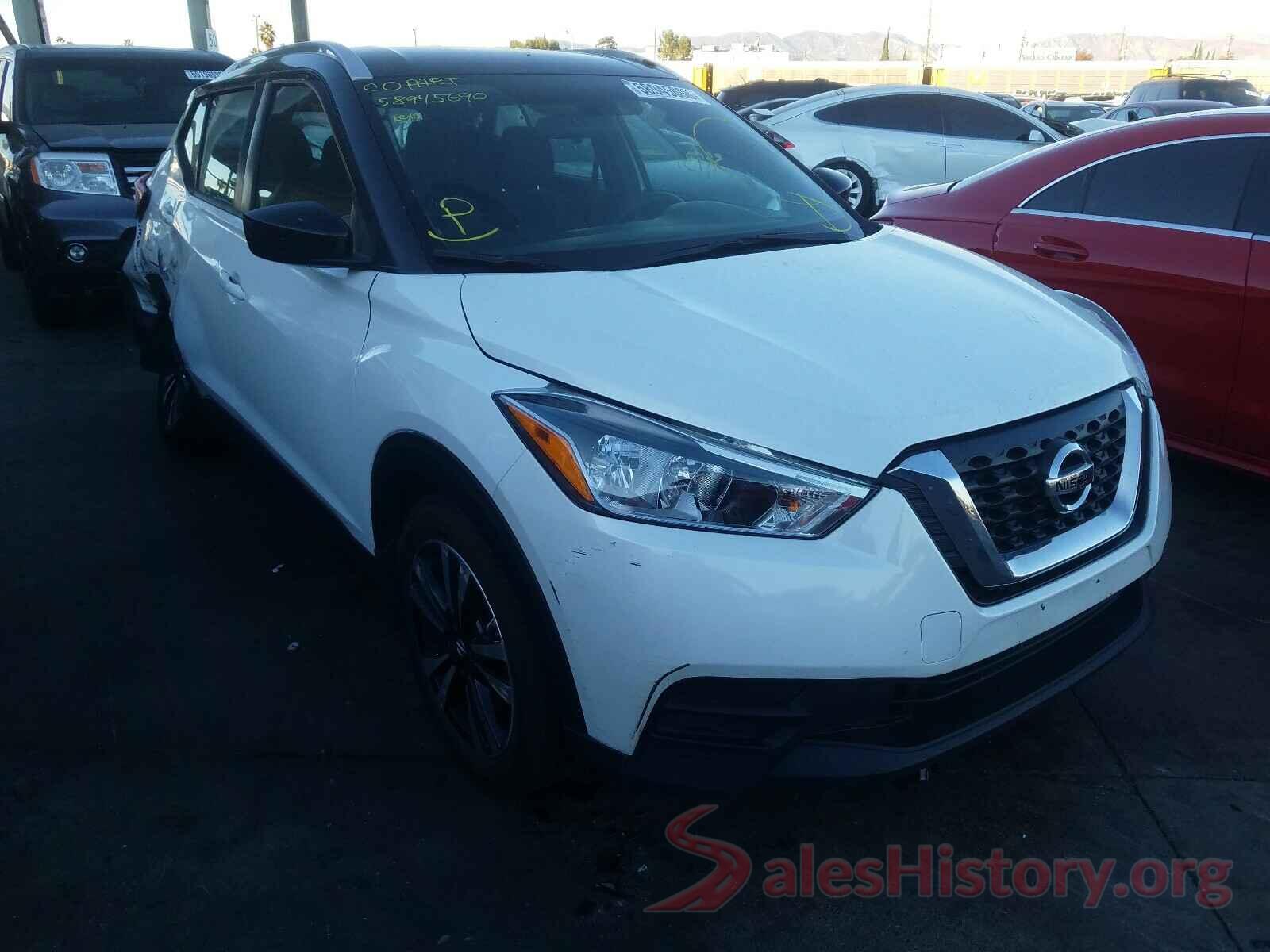 3N1CP5CU3JL529034 2018 NISSAN KICKS