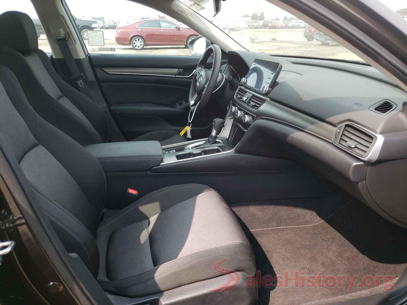 1HGCV1F13JA046682 2018 HONDA ACCORD