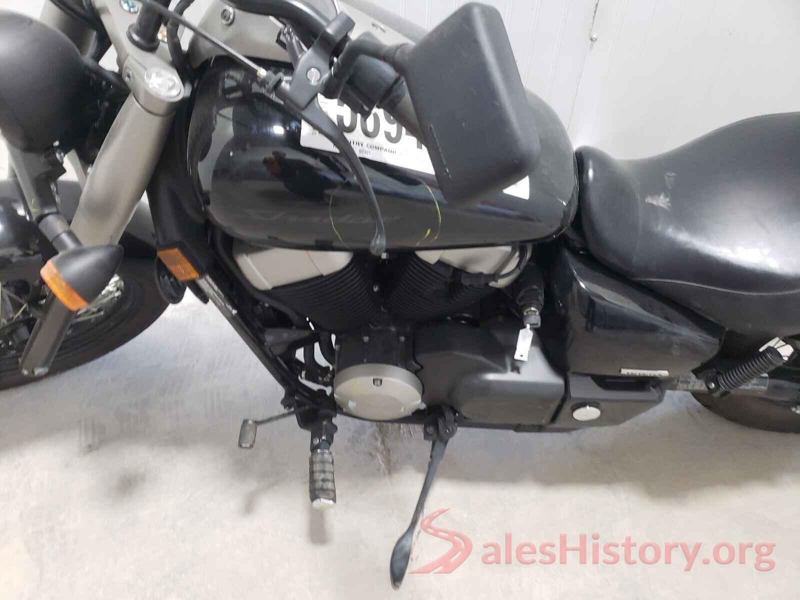 JH2RC5375AK001355 2010 HONDA VT CYCLE