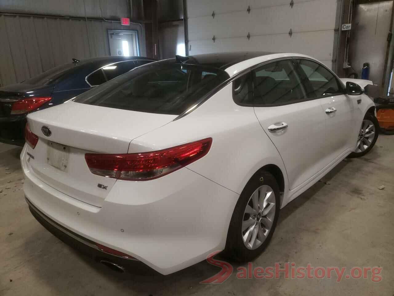 5XXGU4L32JG225519 2018 KIA OPTIMA