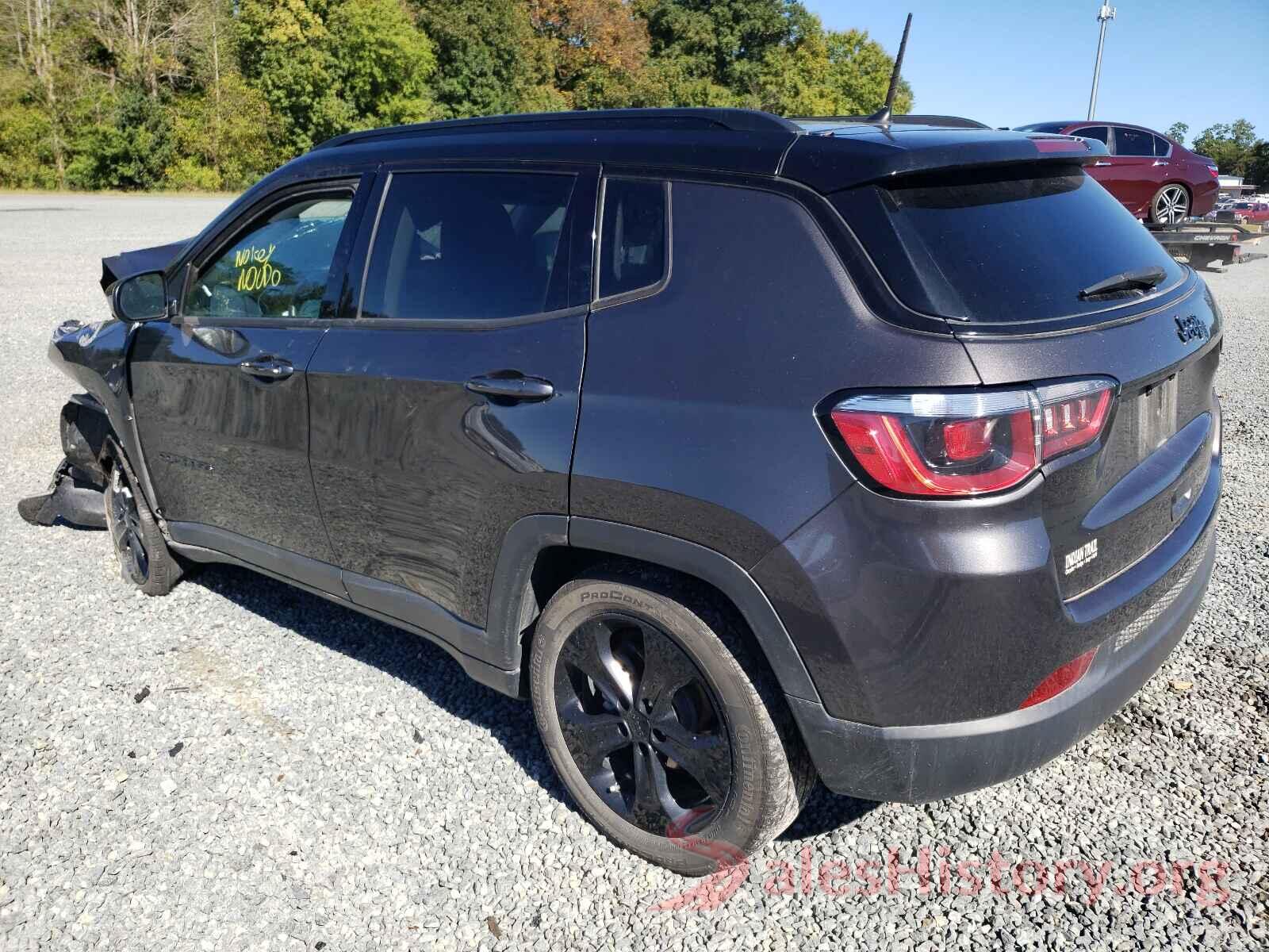 3C4NJCBB4JT407858 2018 JEEP COMPASS