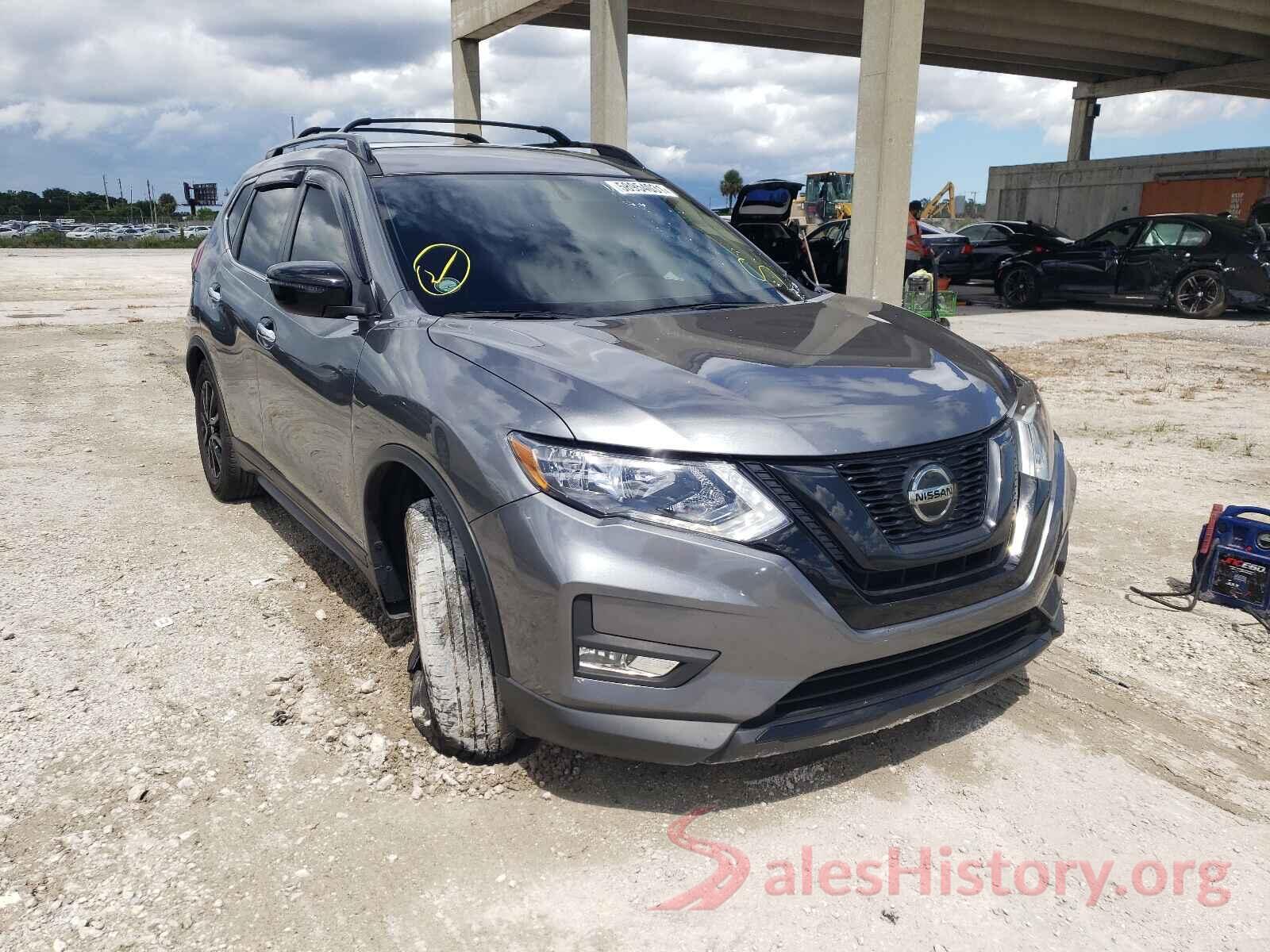 5N1AT2MT7JC787990 2018 NISSAN ROGUE