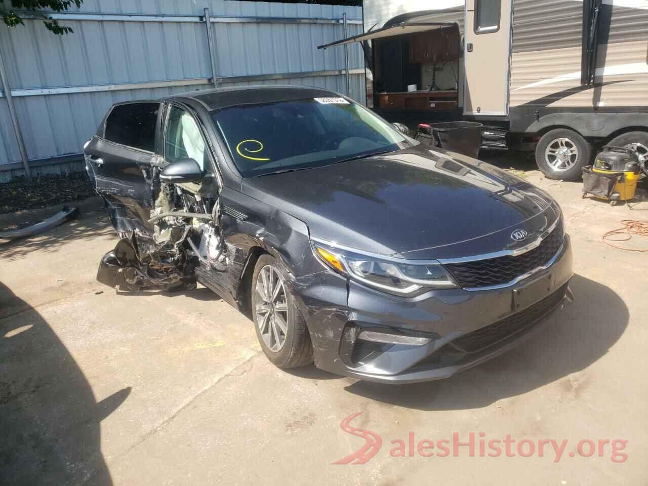 5XXGT4L34KG378858 2019 KIA OPTIMA