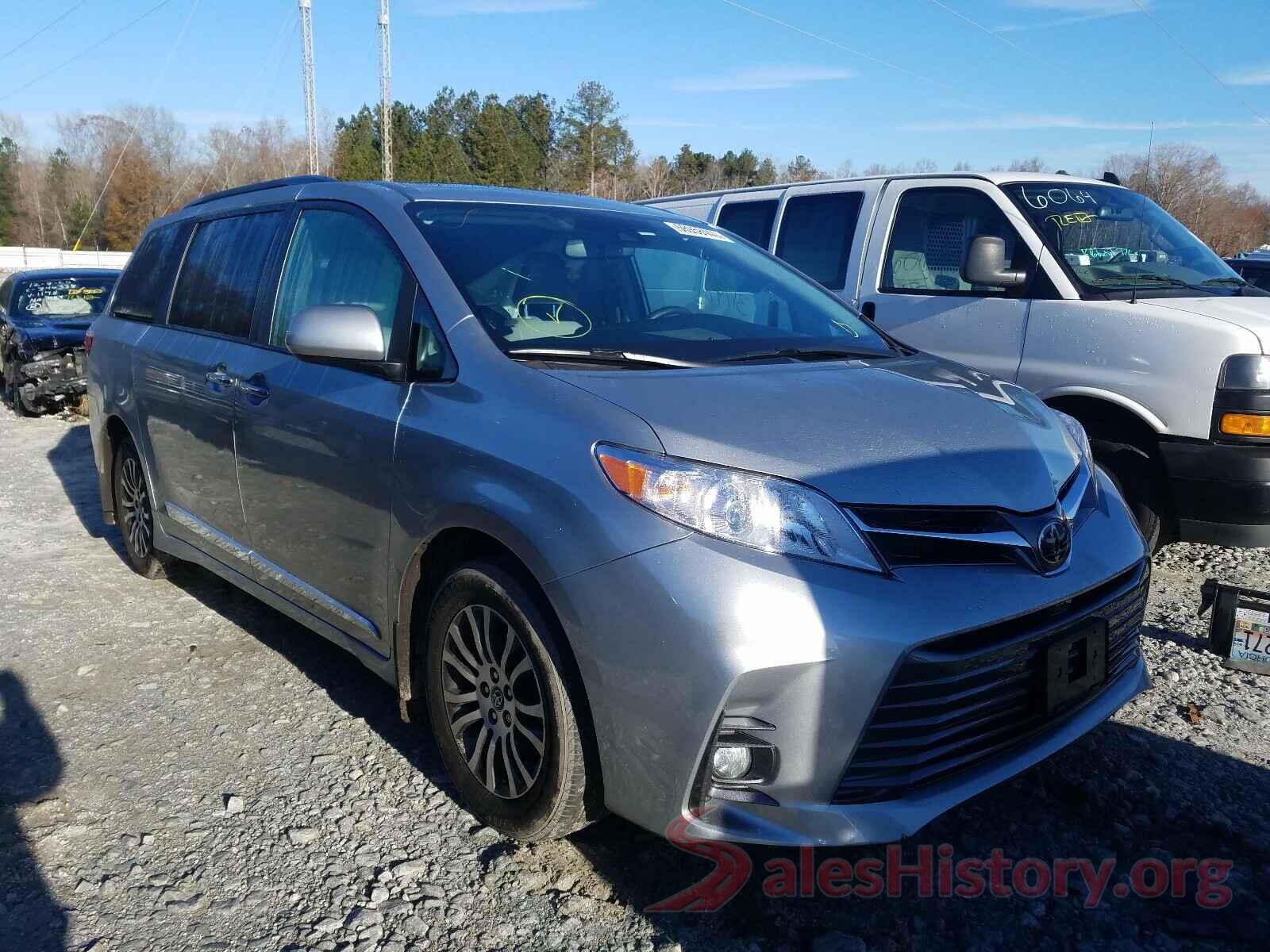 5TDYZ3DC5KS020209 2019 TOYOTA SIENNA