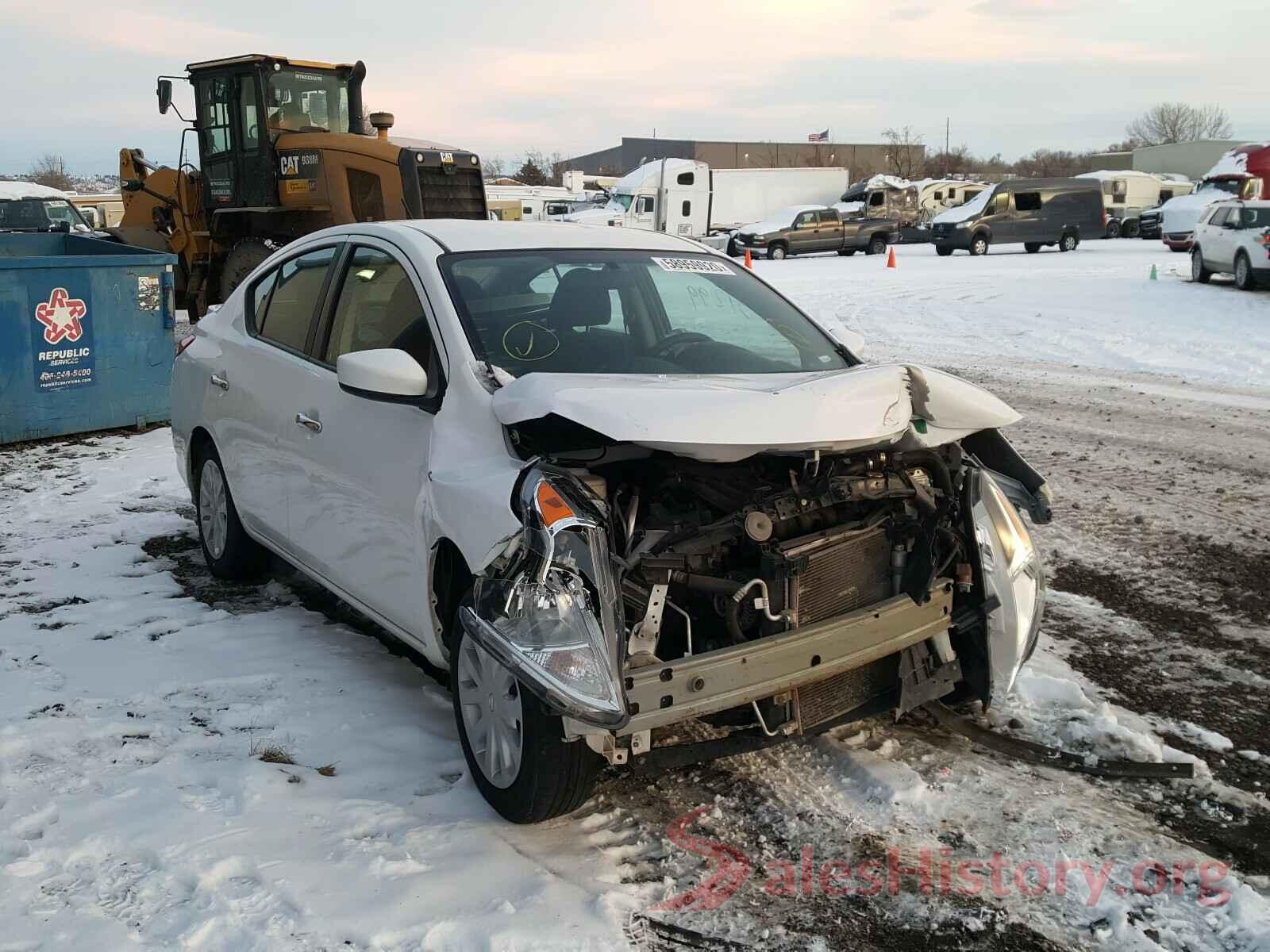 3N1CN7APXJL808446 2018 NISSAN VERSA