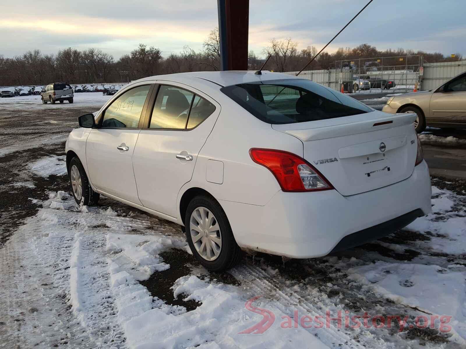 3N1CN7APXJL808446 2018 NISSAN VERSA