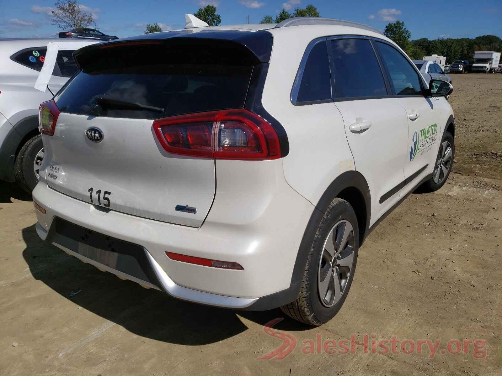 KNDCB3LC3K5324354 2019 KIA NIRO