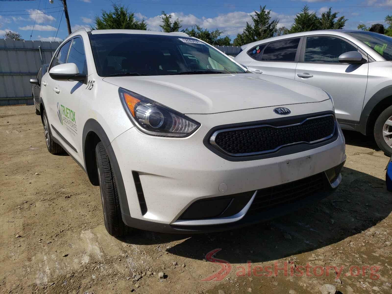 KNDCB3LC3K5324354 2019 KIA NIRO