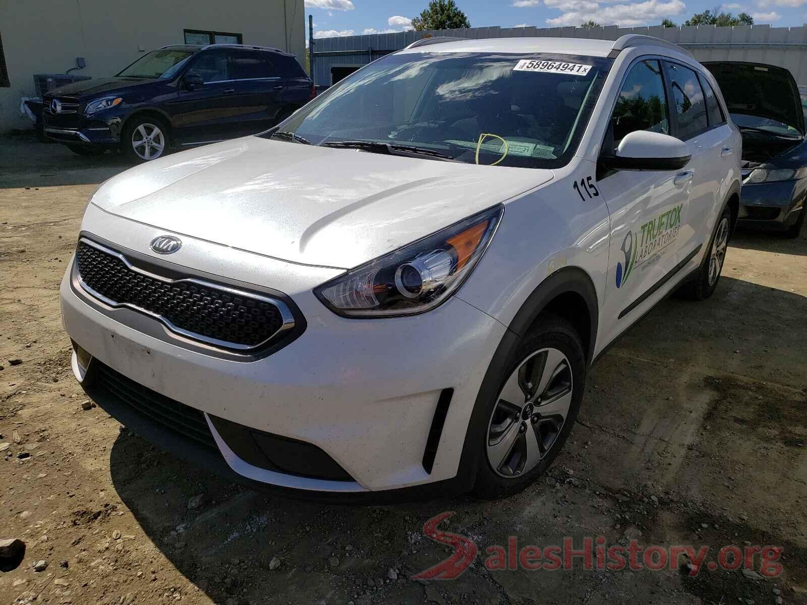 KNDCB3LC3K5324354 2019 KIA NIRO