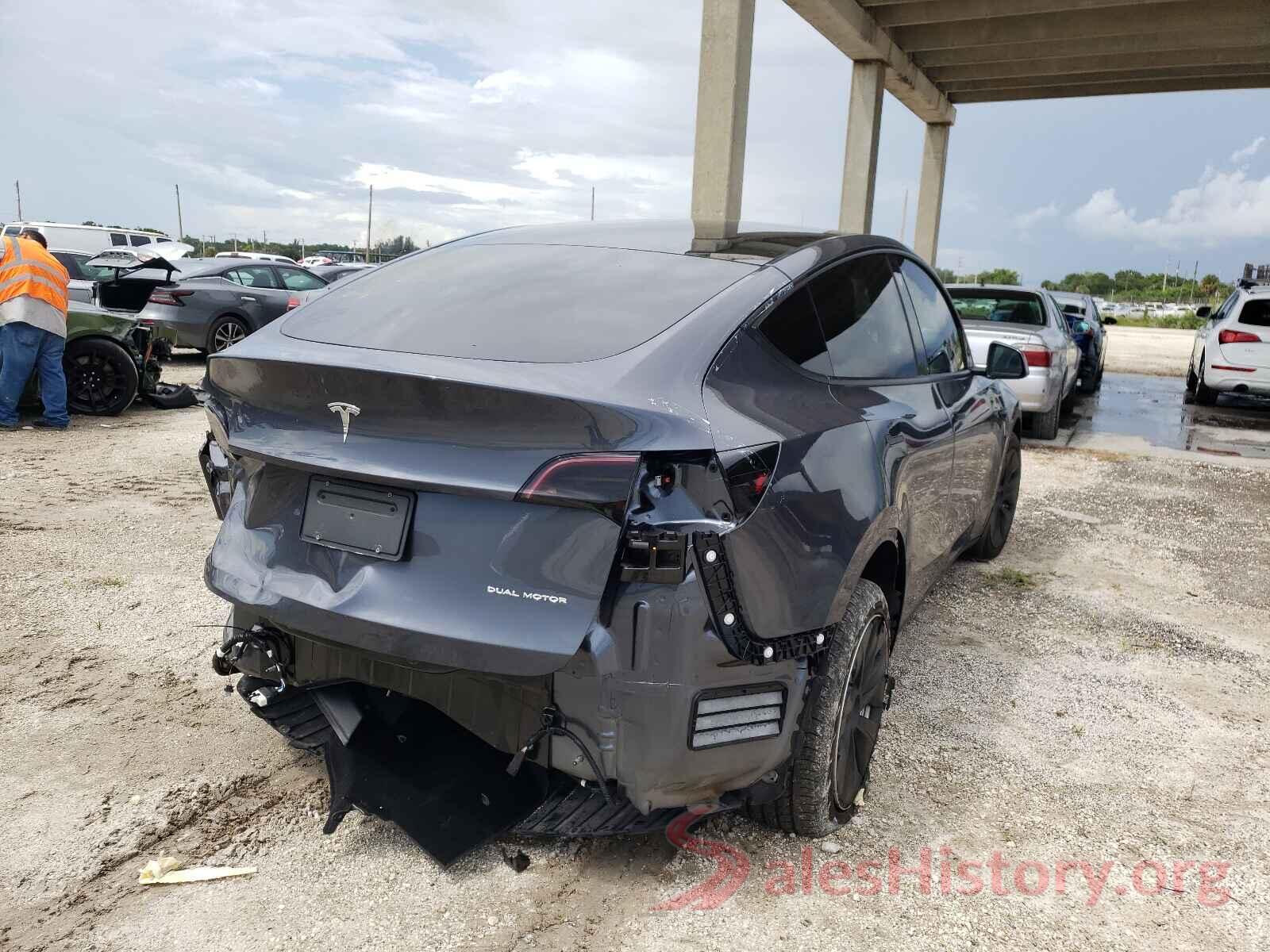 5YJYGDEE9MF122177 2021 TESLA MODEL Y