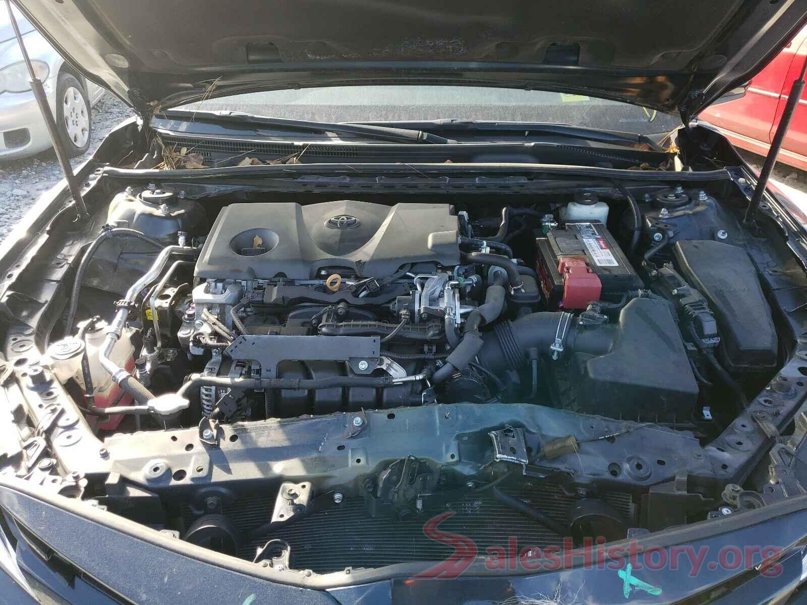 4T1B11HK4JU511637 2018 TOYOTA CAMRY