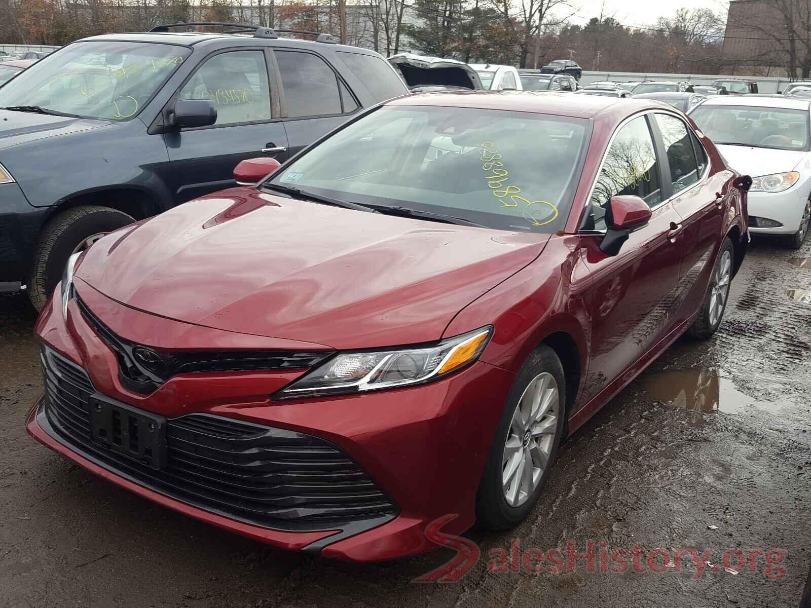 4T1B11HK5KU742483 2019 TOYOTA CAMRY