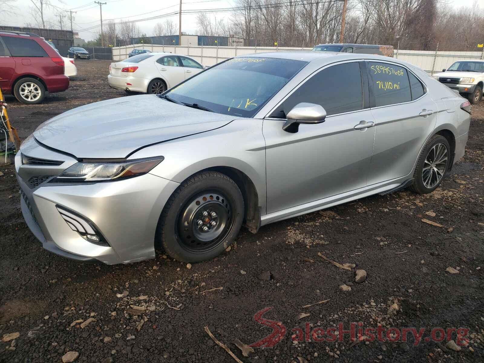 JTNB11HK9J3028389 2018 TOYOTA CAMRY