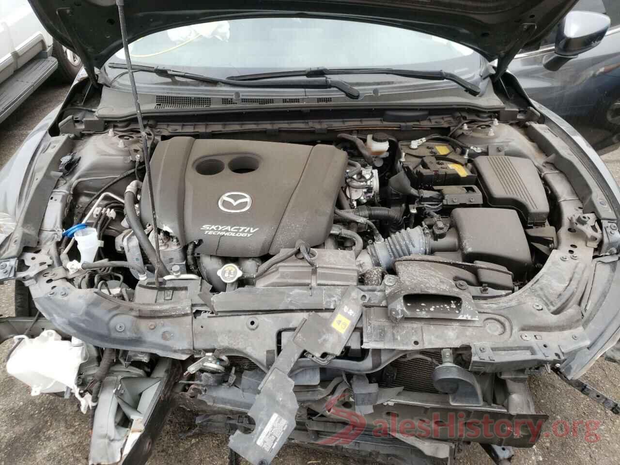 JM1GL1UM8J1318582 2018 MAZDA 6