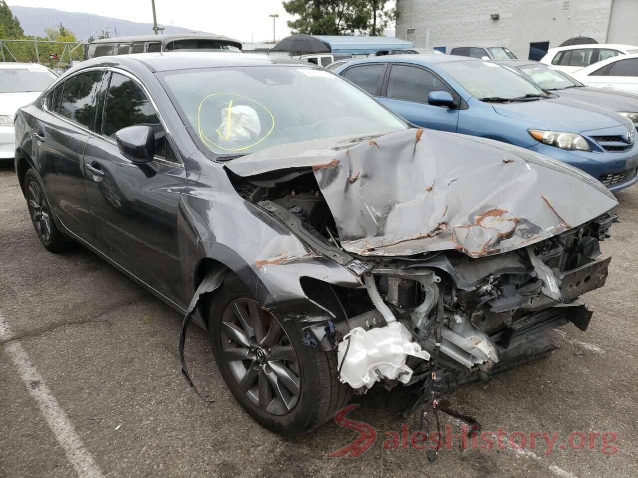 JM1GL1UM8J1318582 2018 MAZDA 6