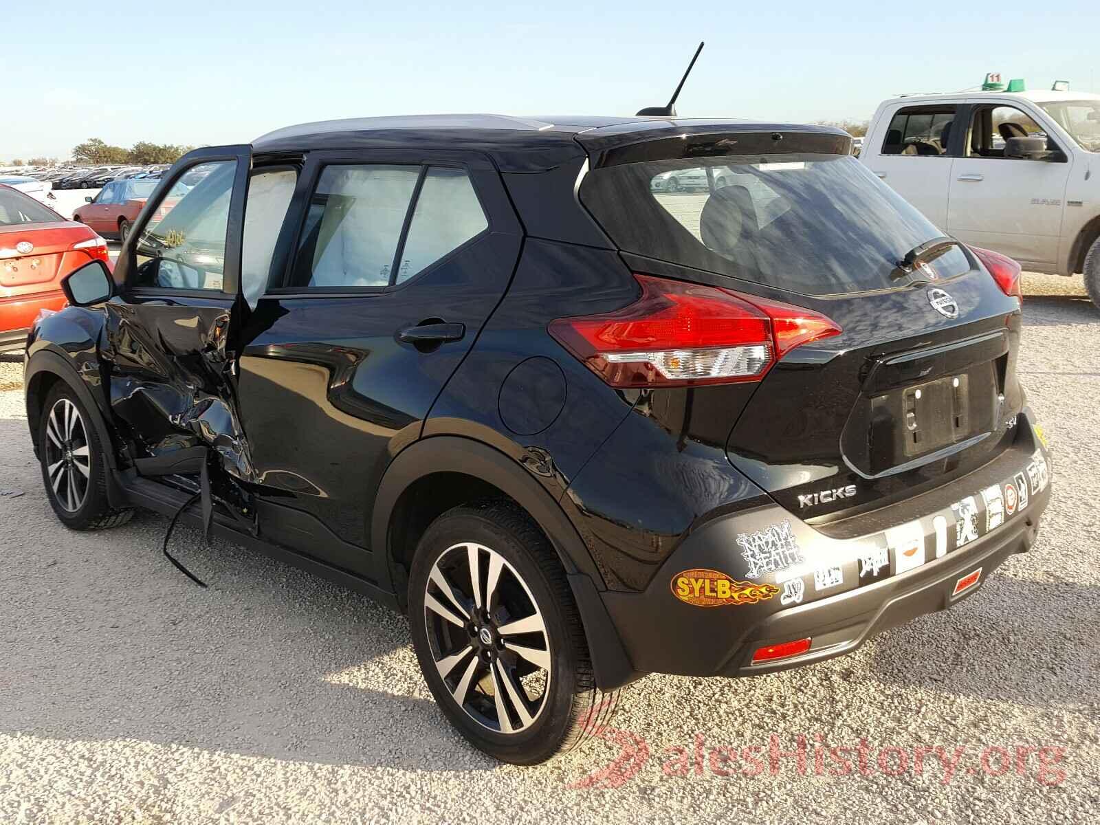 3N1CP5CU3KL557854 2019 NISSAN KICKS