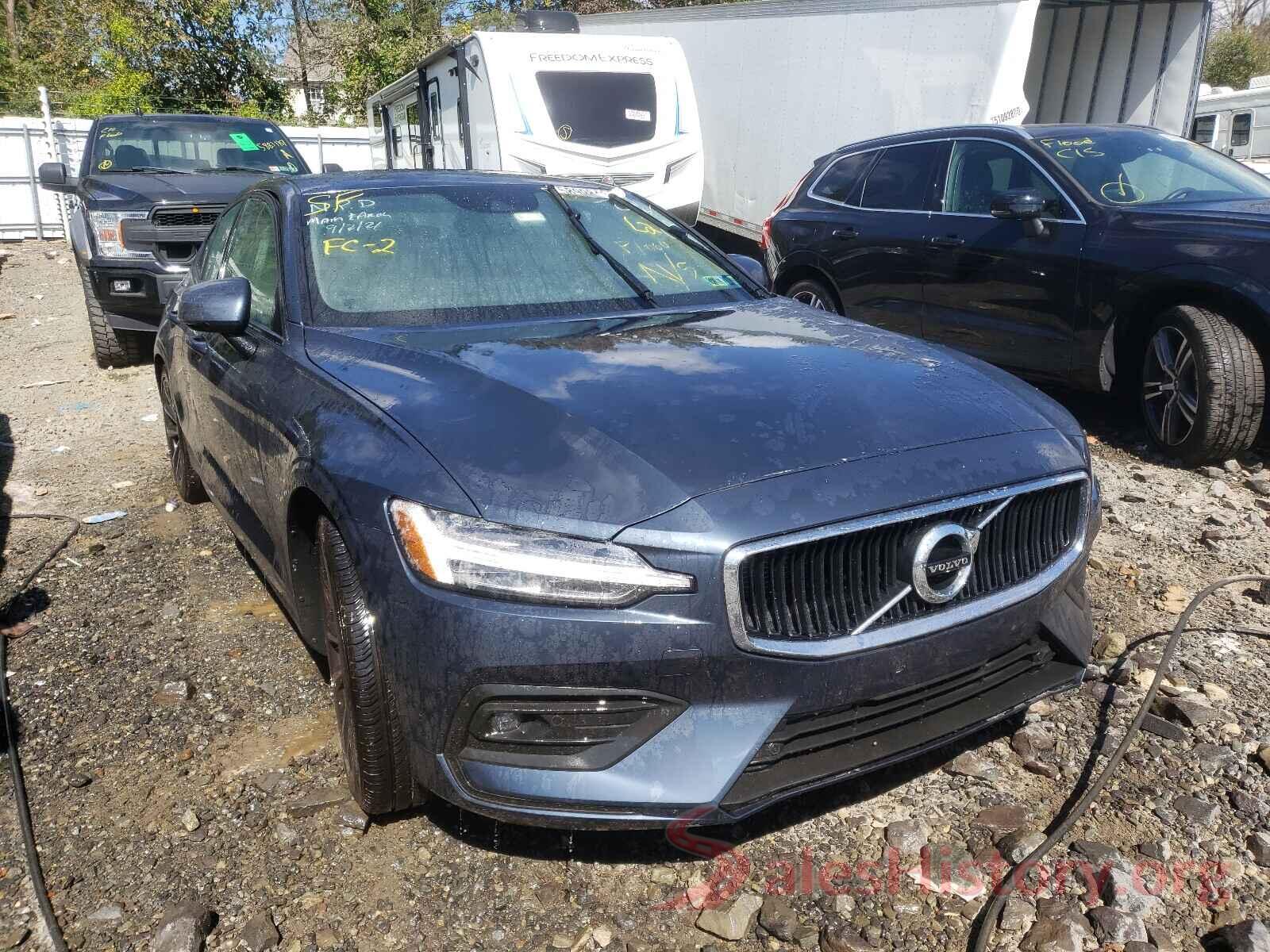 7JR102FK6MG096692 2021 VOLVO S60