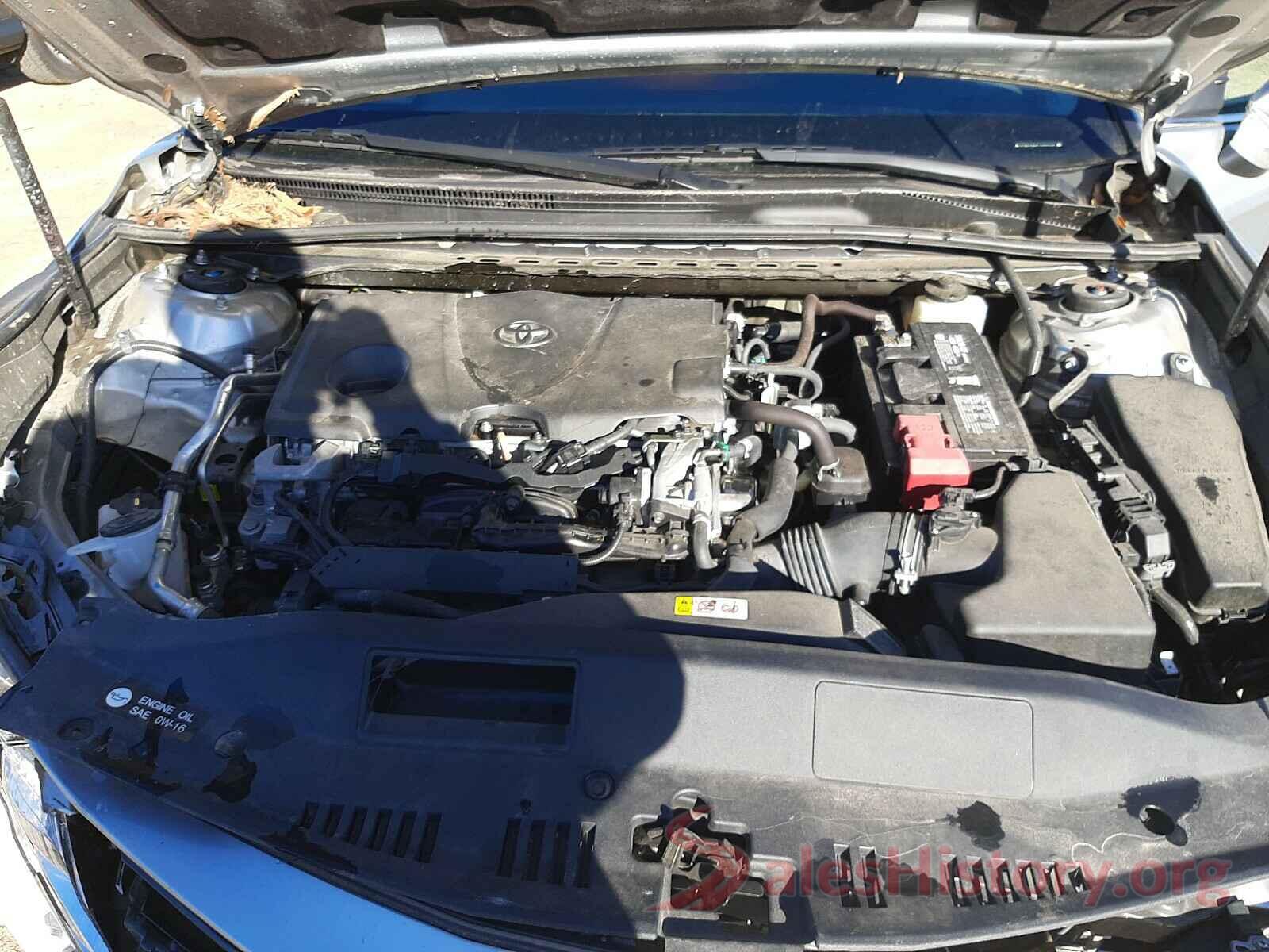 4T1B11HK5JU002110 2018 TOYOTA CAMRY