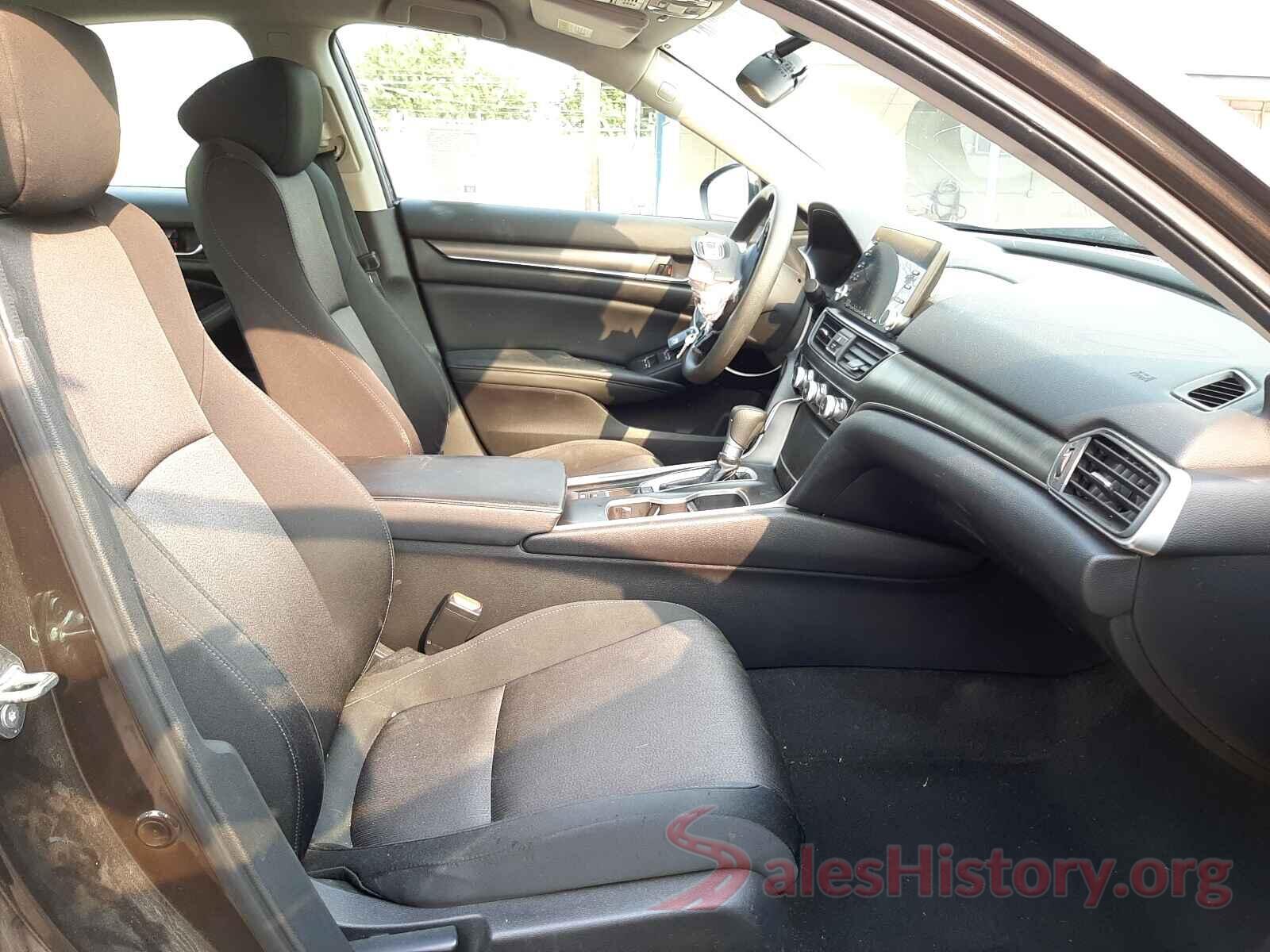 1HGCV1F16JA191215 2018 HONDA ACCORD