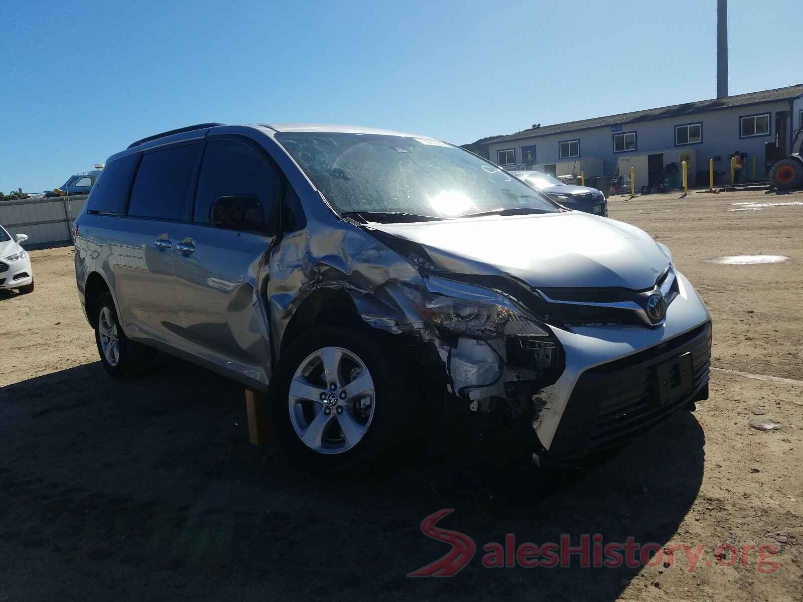 5TDKZ3DC6LS066042 2020 TOYOTA SIENNA