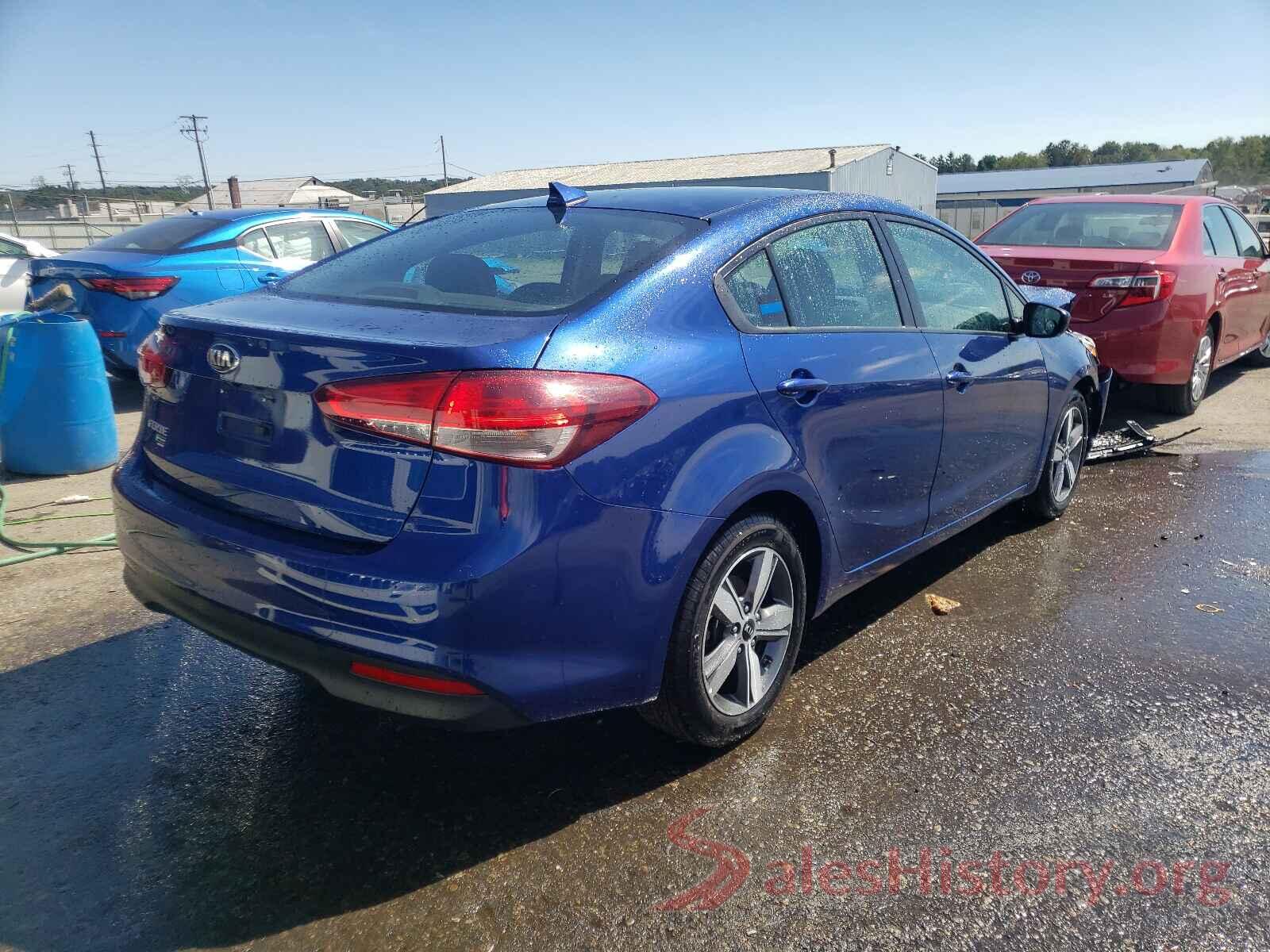 3KPFL4A76JE275370 2018 KIA FORTE