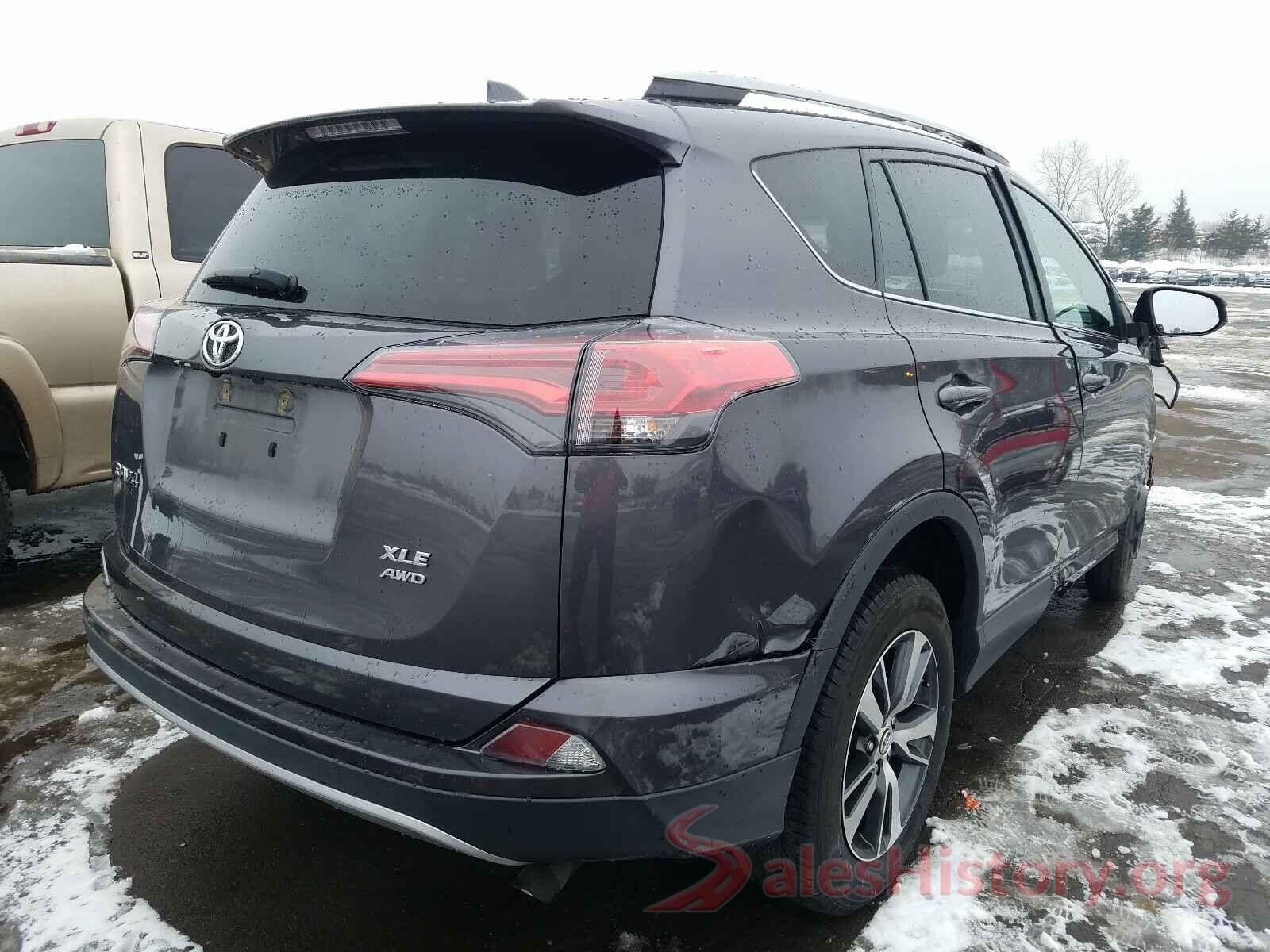 2T3RFREV4JW744003 2018 TOYOTA RAV4