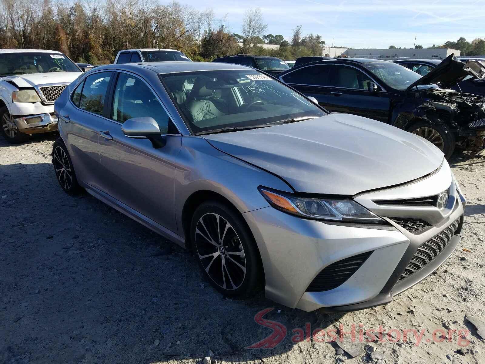 4T1B11HKXKU235661 2019 TOYOTA CAMRY