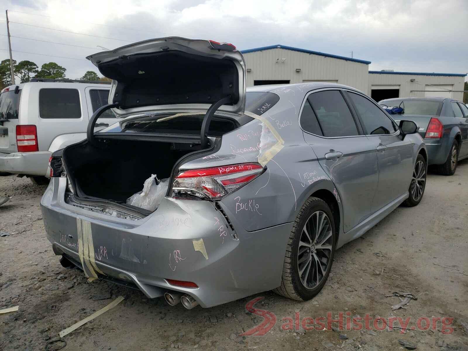 4T1B11HK4KU205443 2019 TOYOTA CAMRY