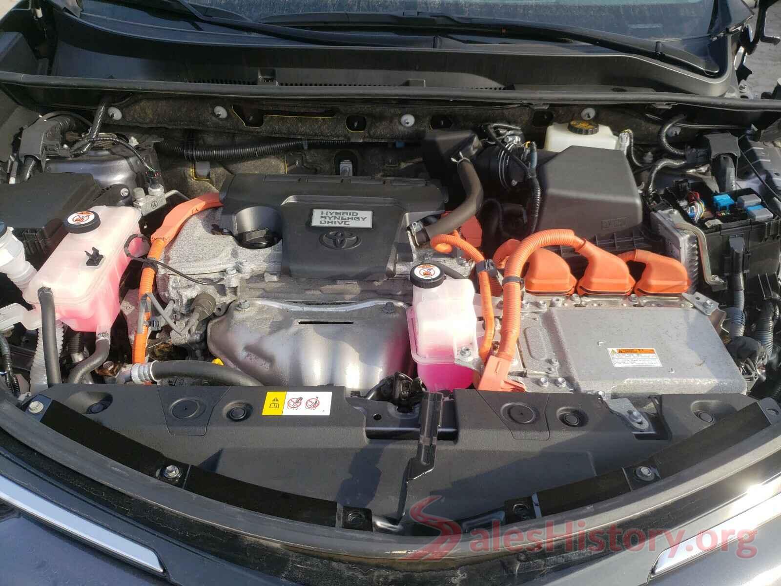 JTMDJREV0HD084025 2017 TOYOTA RAV4