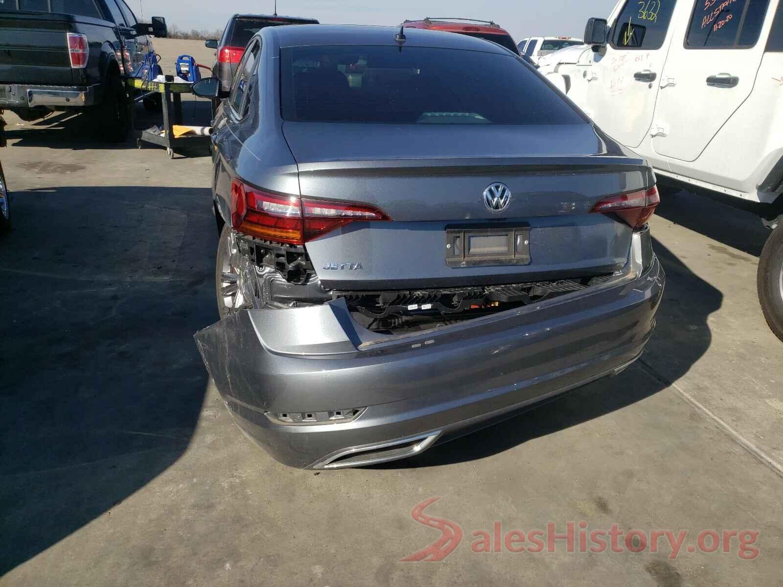 3VWCB7BU5KM240061 2019 VOLKSWAGEN JETTA