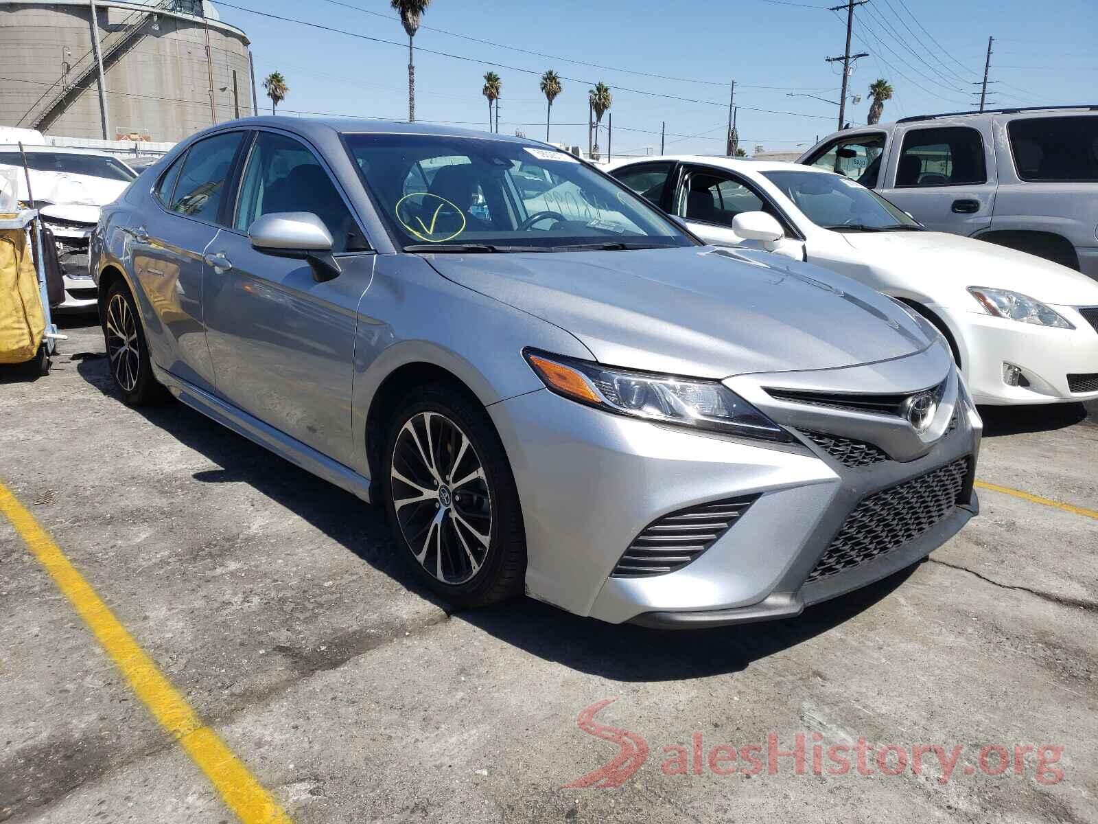 4T1B11HK2KU729576 2019 TOYOTA CAMRY