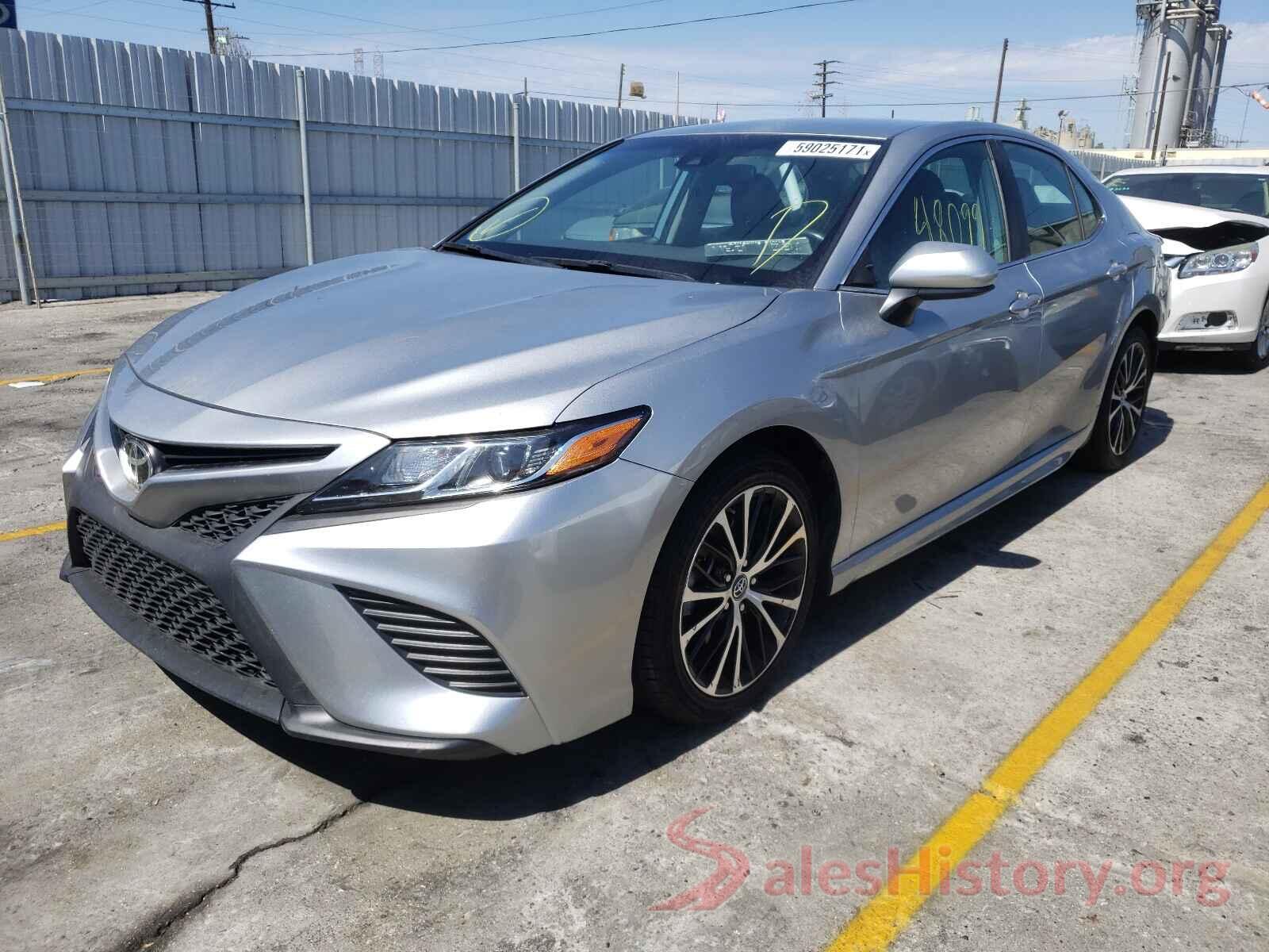 4T1B11HK2KU729576 2019 TOYOTA CAMRY