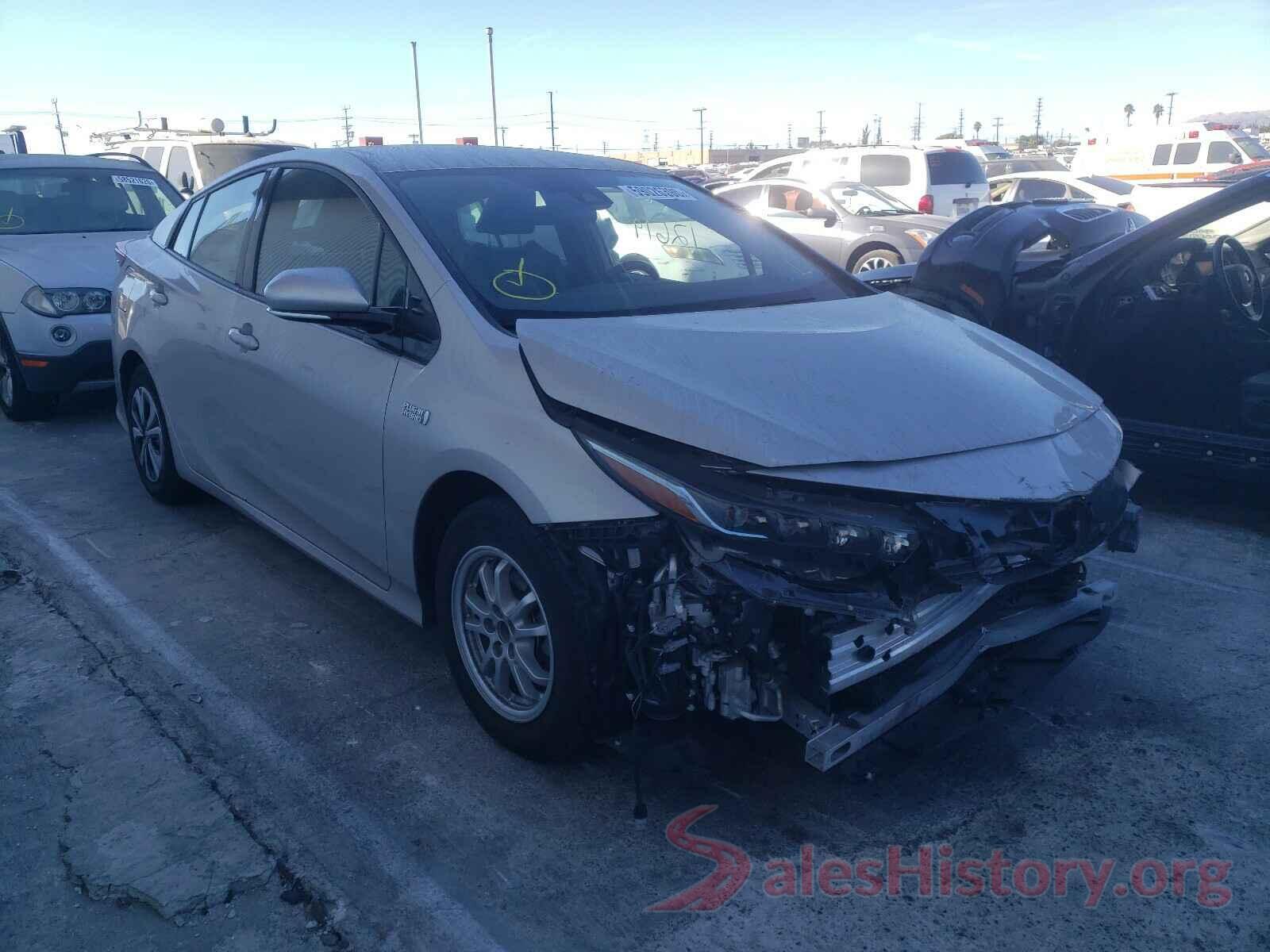 JTDKARFP2H3065781 2017 TOYOTA PRIUS