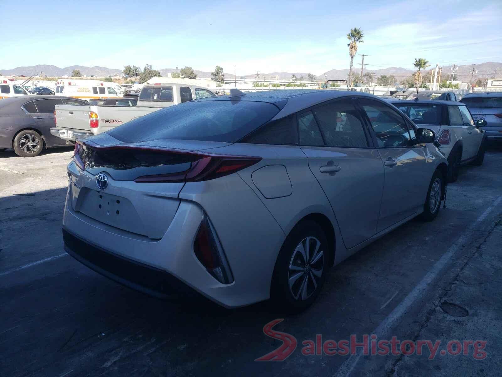 JTDKARFP2H3065781 2017 TOYOTA PRIUS