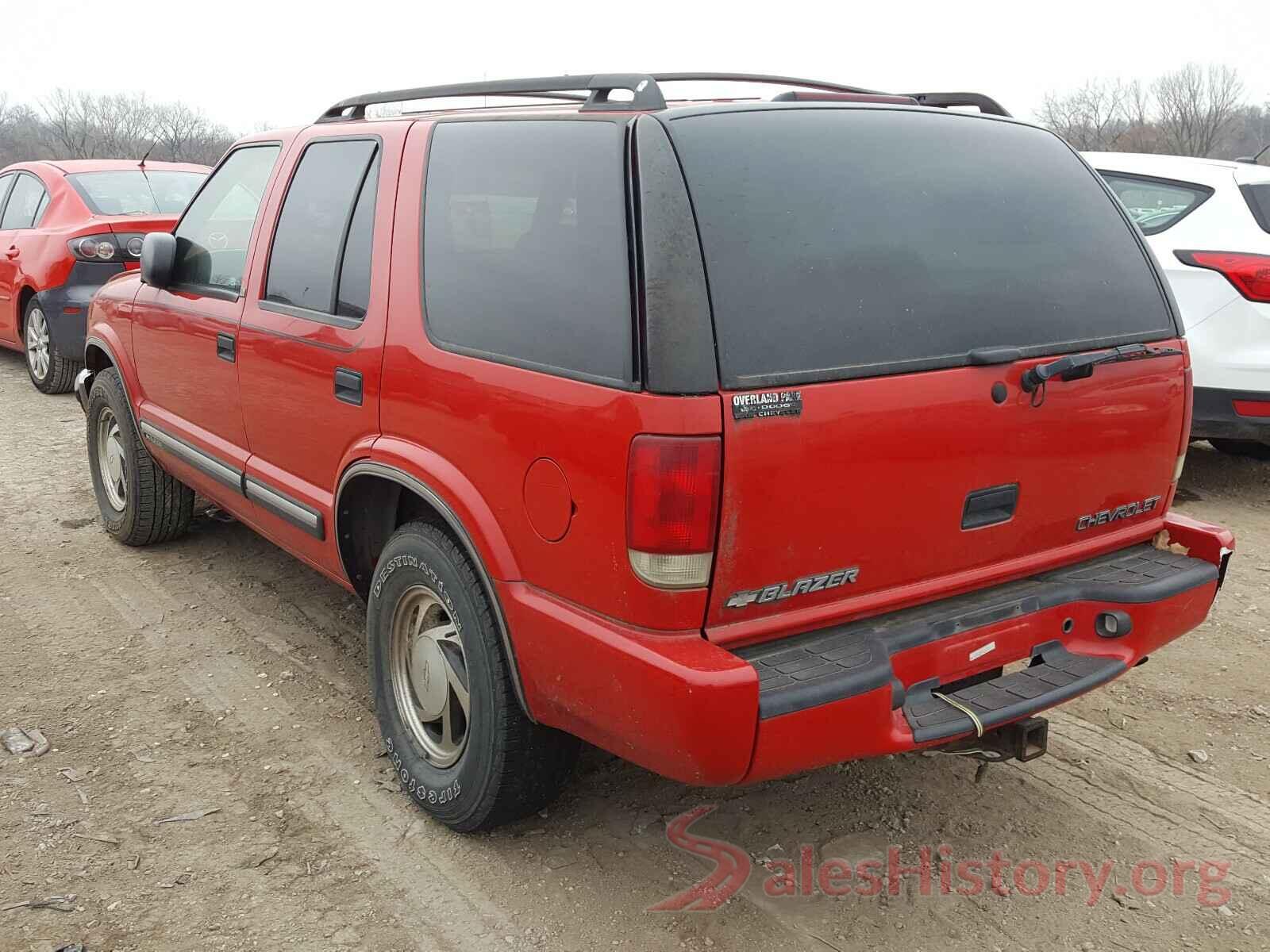 1GNDT13W6Y2100206 2000 CHEVROLET BLAZER