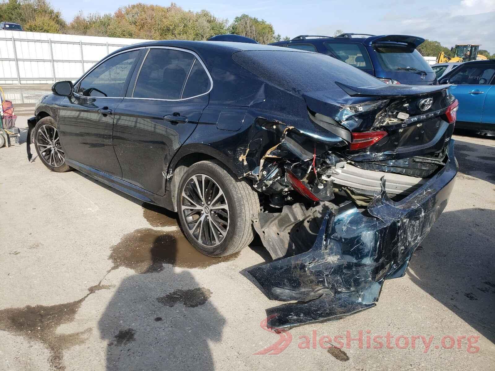 JTNB11HK5J3030494 2018 TOYOTA CAMRY