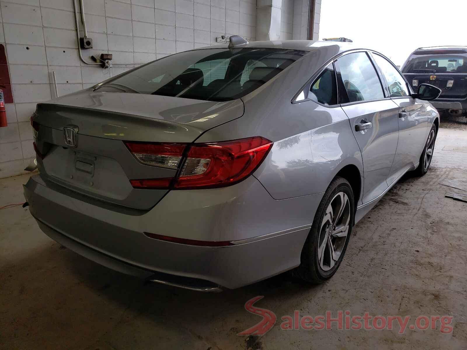 1HGCV1F50JA258457 2018 HONDA ACCORD