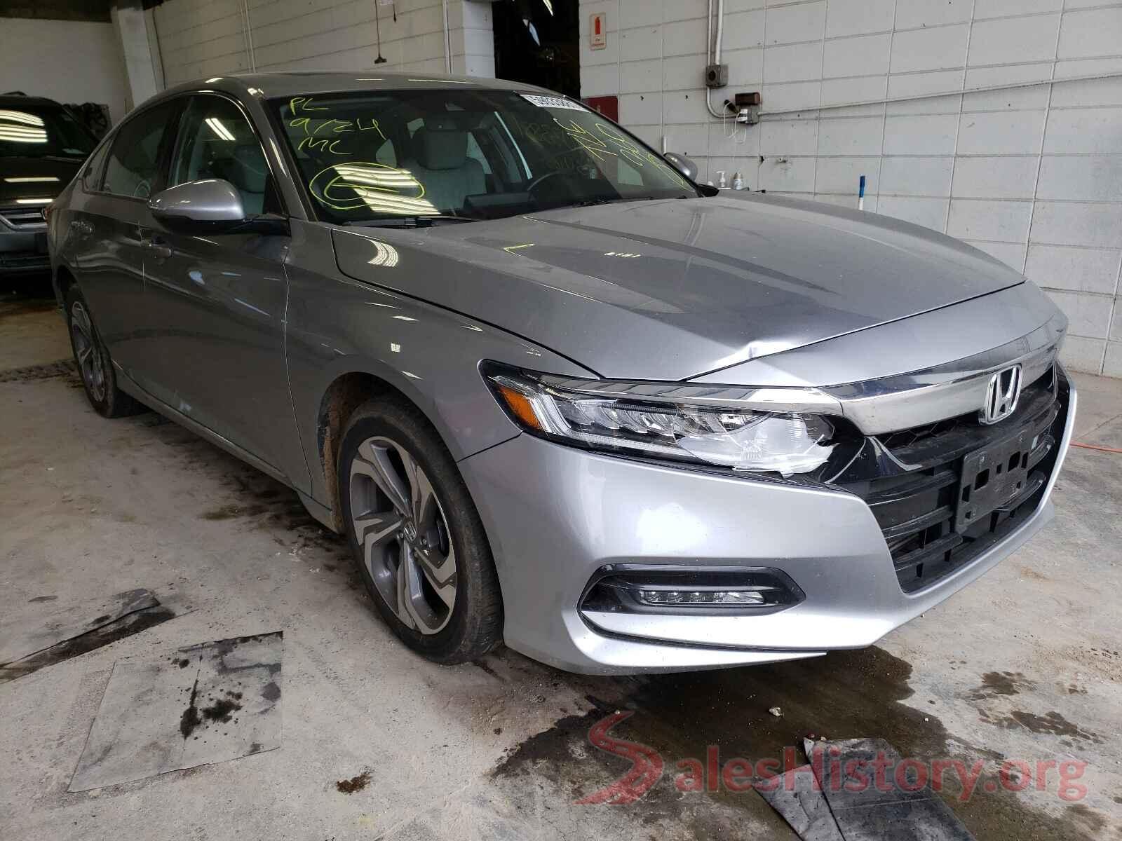 1HGCV1F50JA258457 2018 HONDA ACCORD