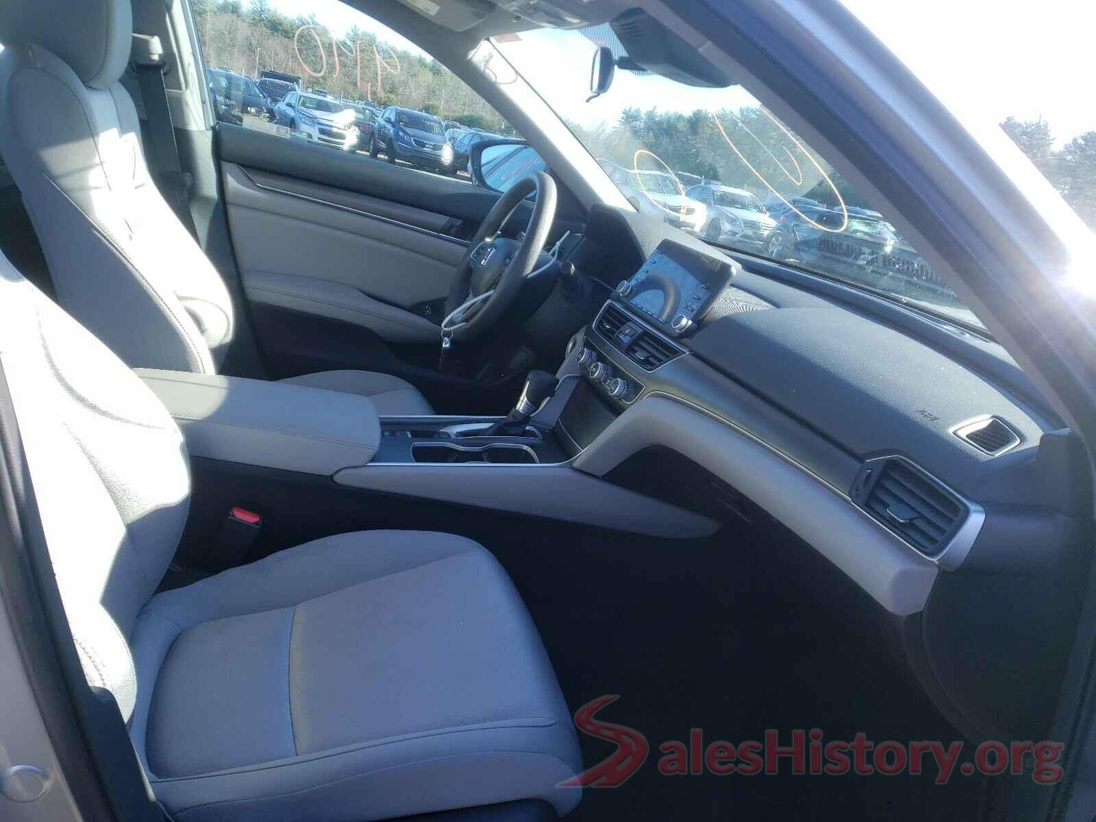 1HGCV1F15KA150446 2019 HONDA ACCORD