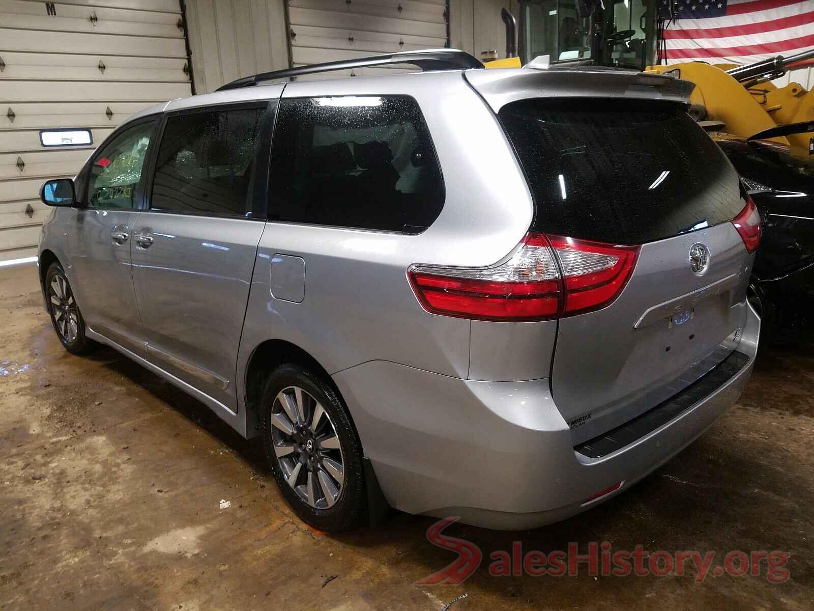 5TDDZ3DCXJS200413 2018 TOYOTA SIENNA