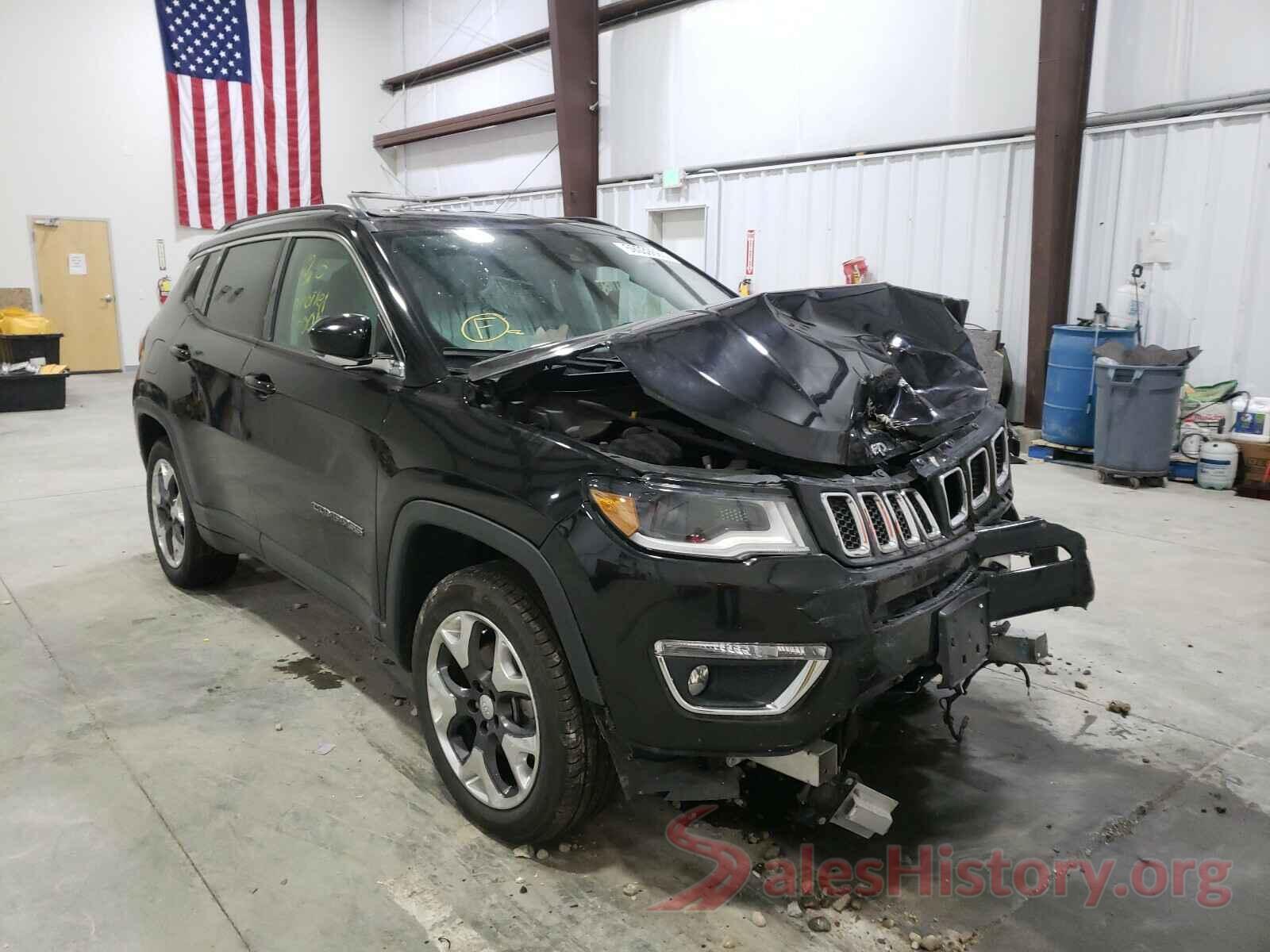 3C4NJDCB9JT340971 2018 JEEP COMPASS